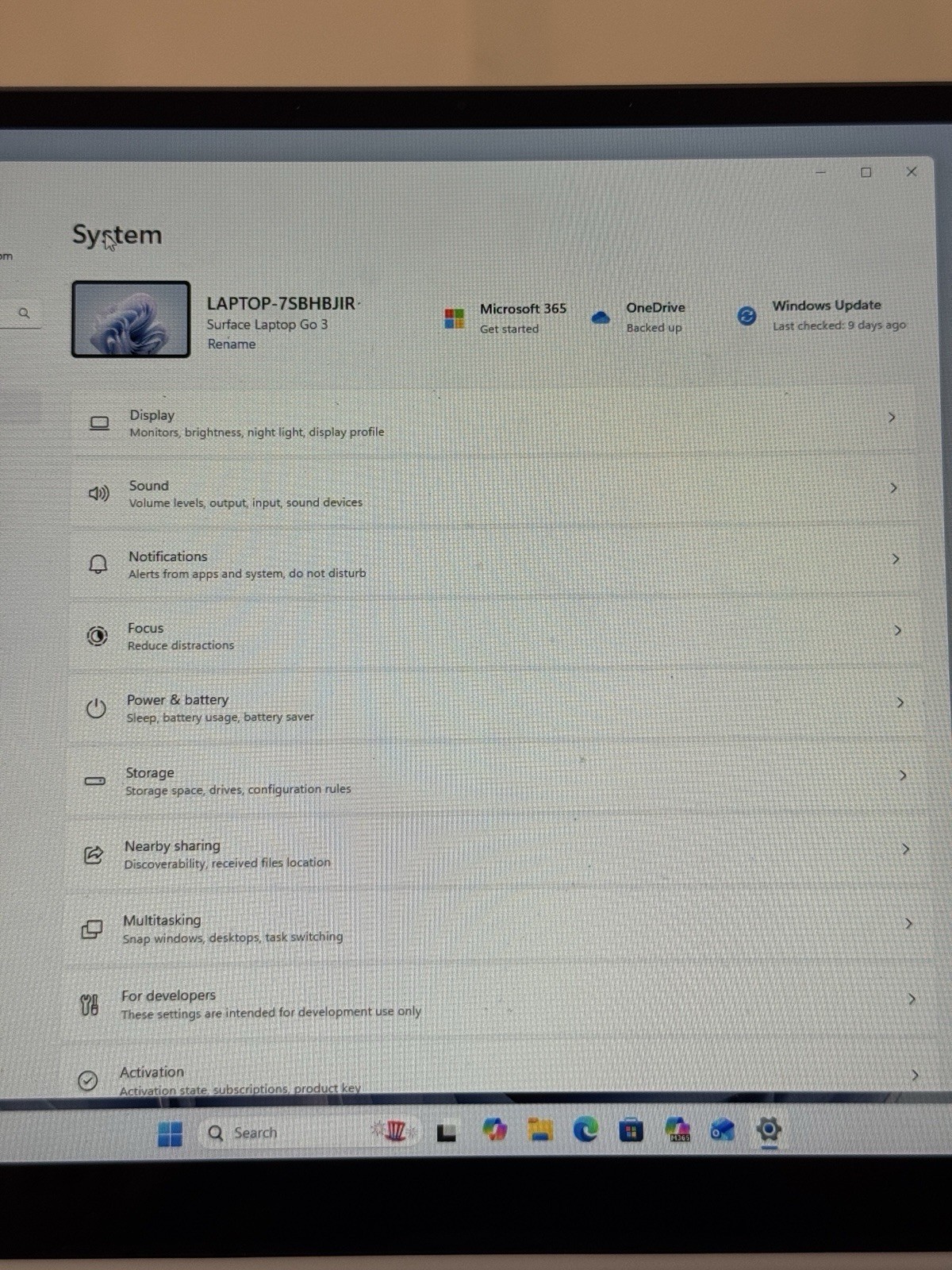 GREAT Microsoft Surface Laptop Go 3 Intel i5 12th Gen 8GB 256GB 12.4″ Laptop