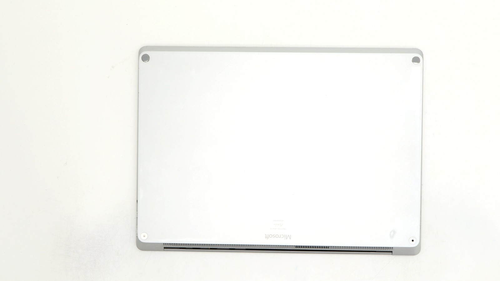 Microsoft Surface Laptop 14″ i7-7660u 16GB 512GB – Fair READ DESC
