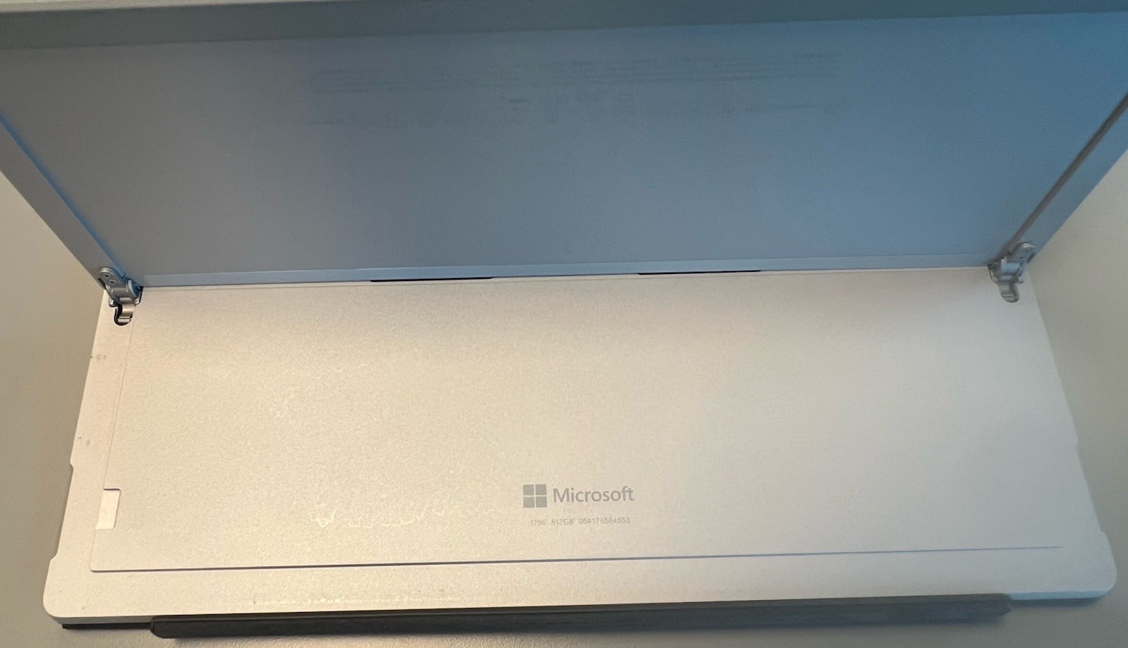 Microsoft Surface Pro 6 12.3″ i7-8650U 512GB 16GB RAM Windows 10 Pro