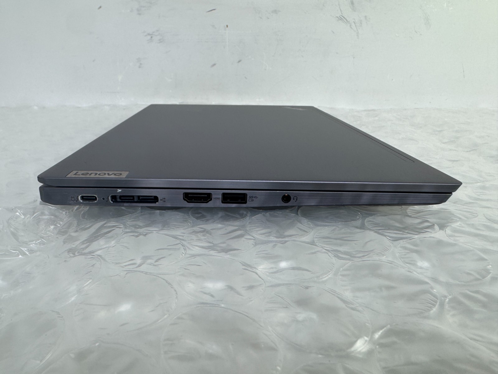 Lenovo ThinkPad T14s Gen 2 i7-1185G7 16GB 256GB SSD 14″ FHD Win 11 Pro (READ)