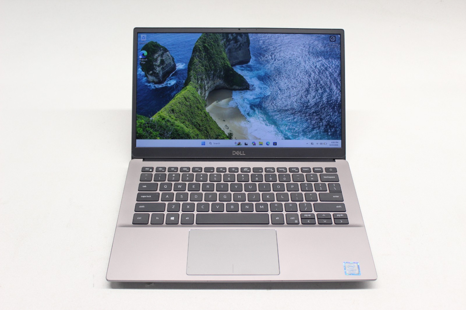 Dell Latitude 3301 I7-8565U 256GB NvME 8GB DDR4 Win11Pro- See Descrip