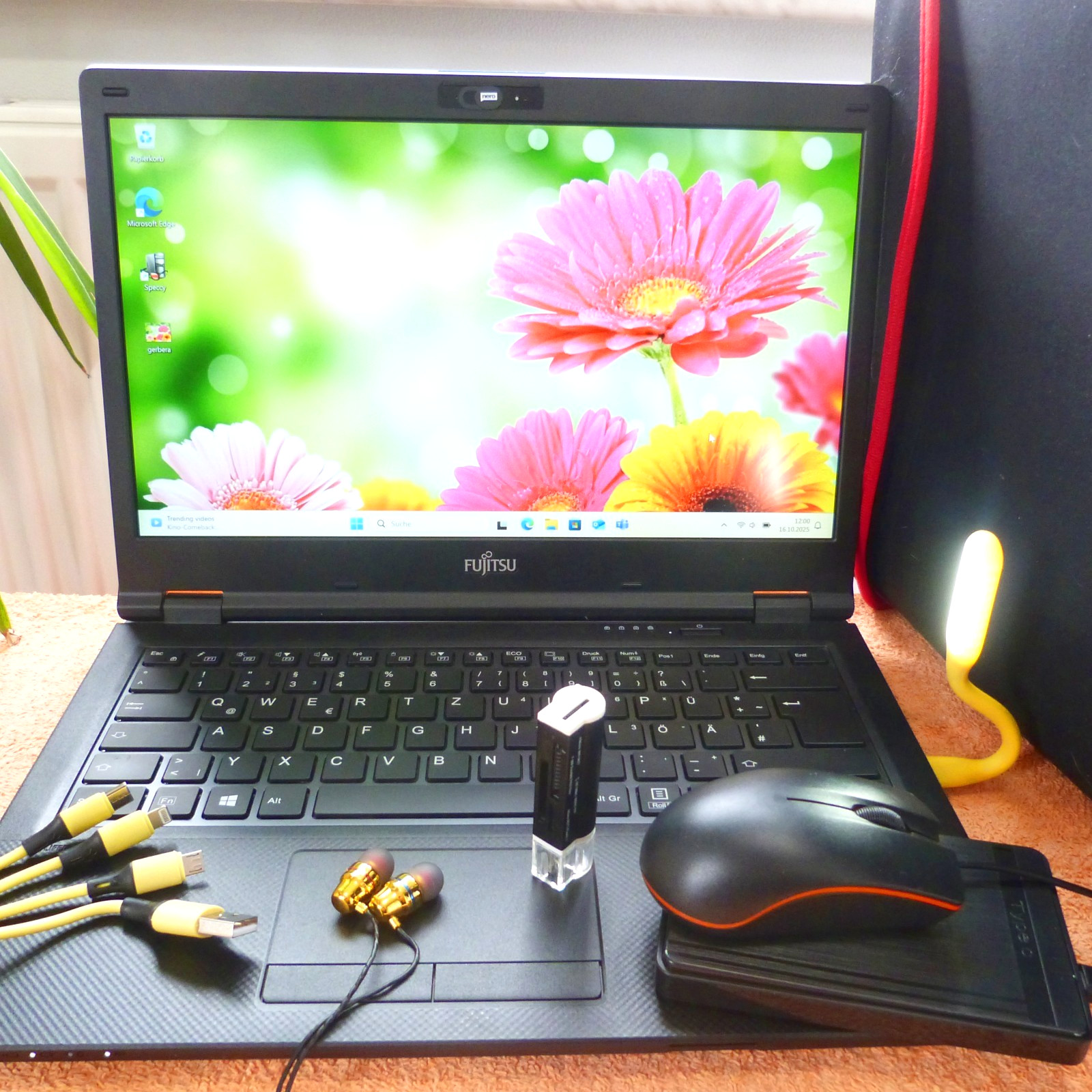 XL LOT Fujitsu E548 14″ FULLHD l 32GB RAM NEW l SSD Windows 11 PRO HDMI USBC