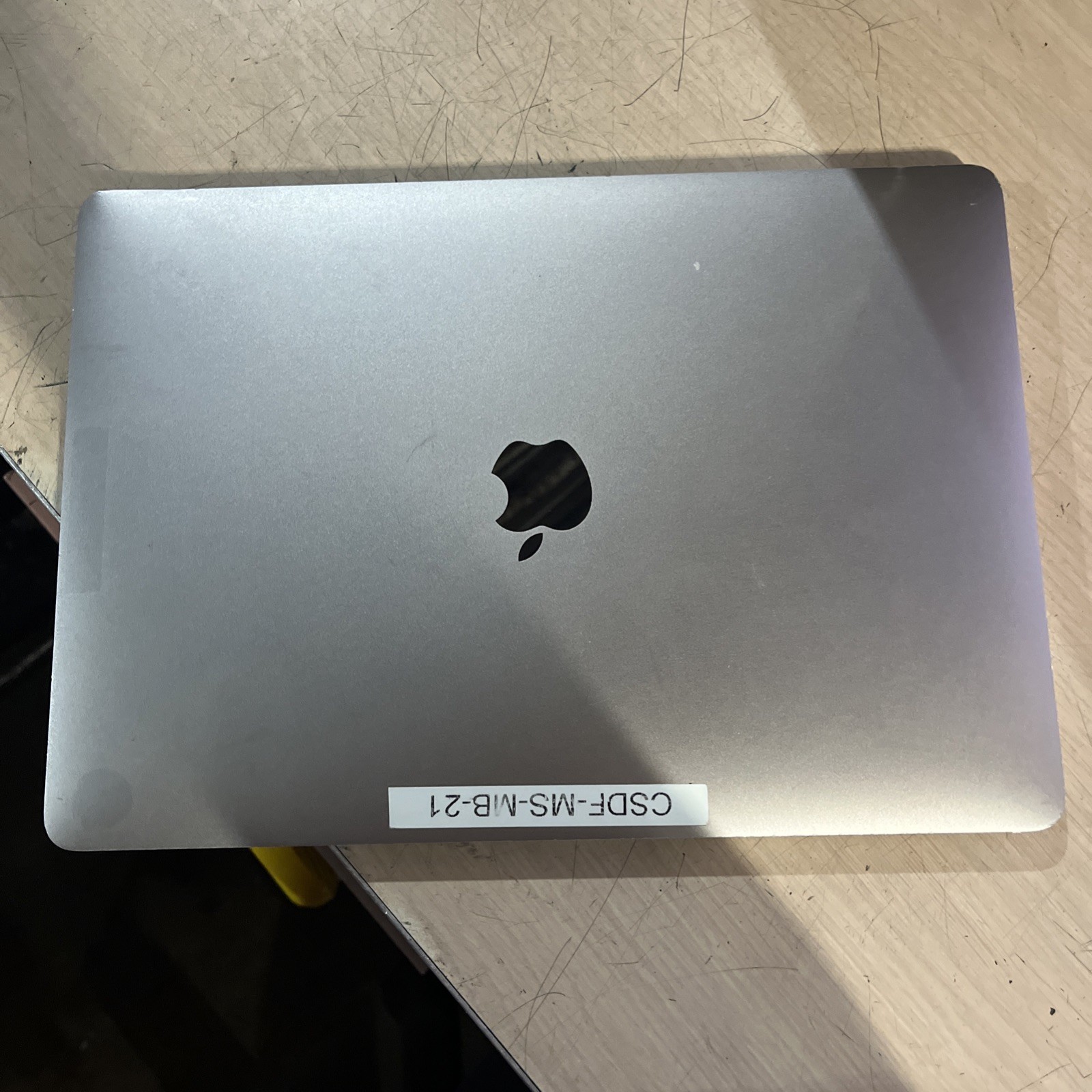 APPLE MACBOOK PRO 13″ MID-2017 CORE I5-7360U 2.3GHZ 8GB RAM NO HD “