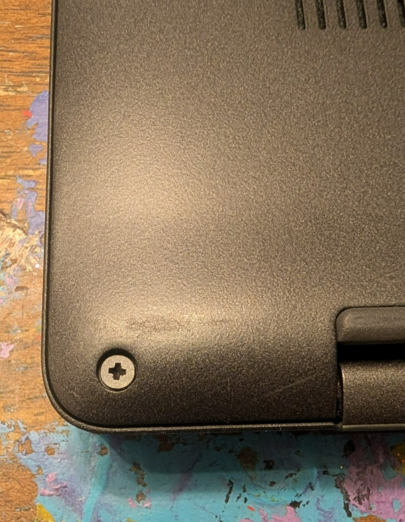Dell Latitude 7520 – 11th Gen i7‑1185G7 – 16GB RAM – 512GB SSD