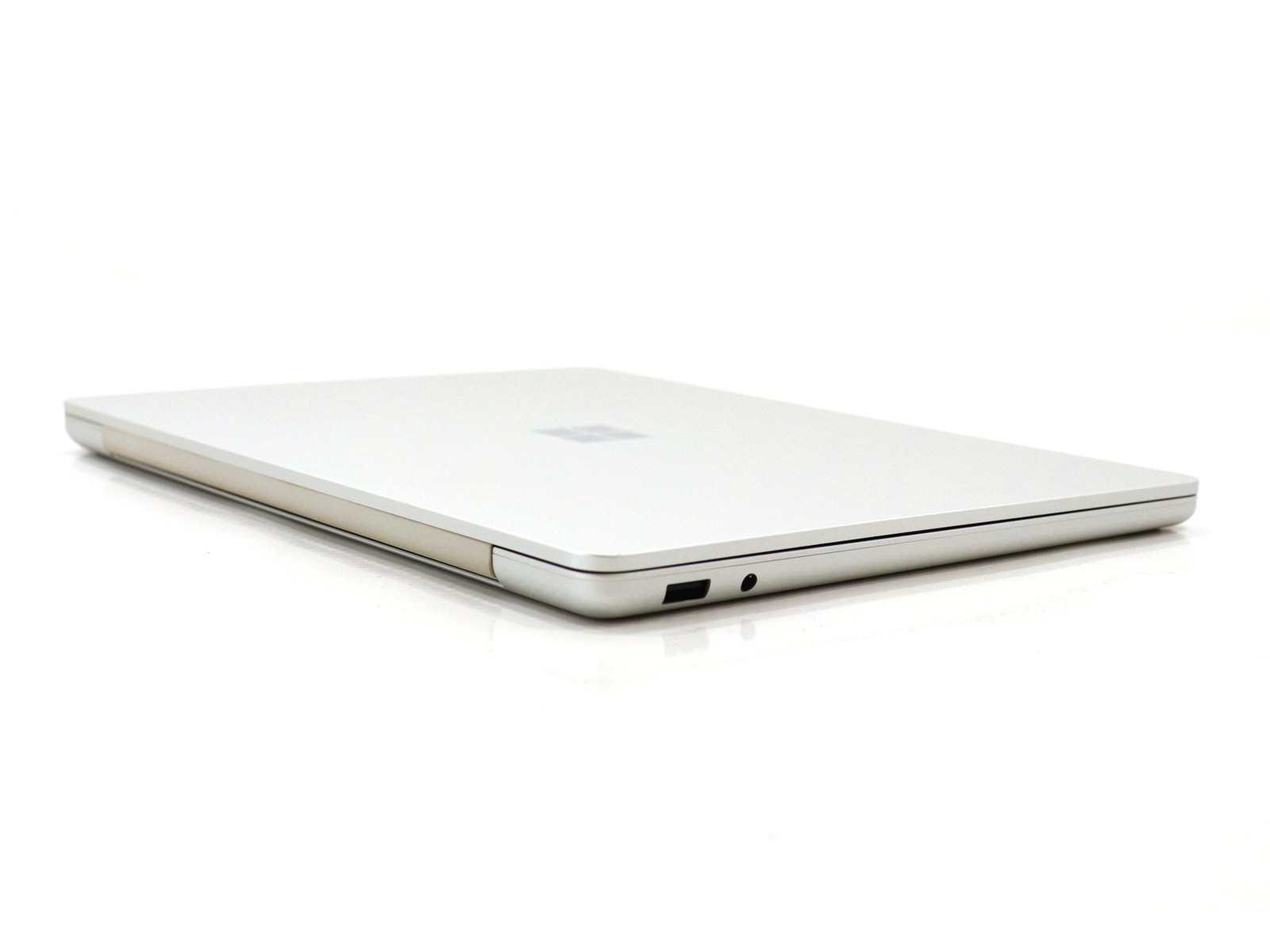 Microsoft Surface Laptop 13″ Touch (2095) Snapdragon X Plus 16GB 256GB NVMe W11H