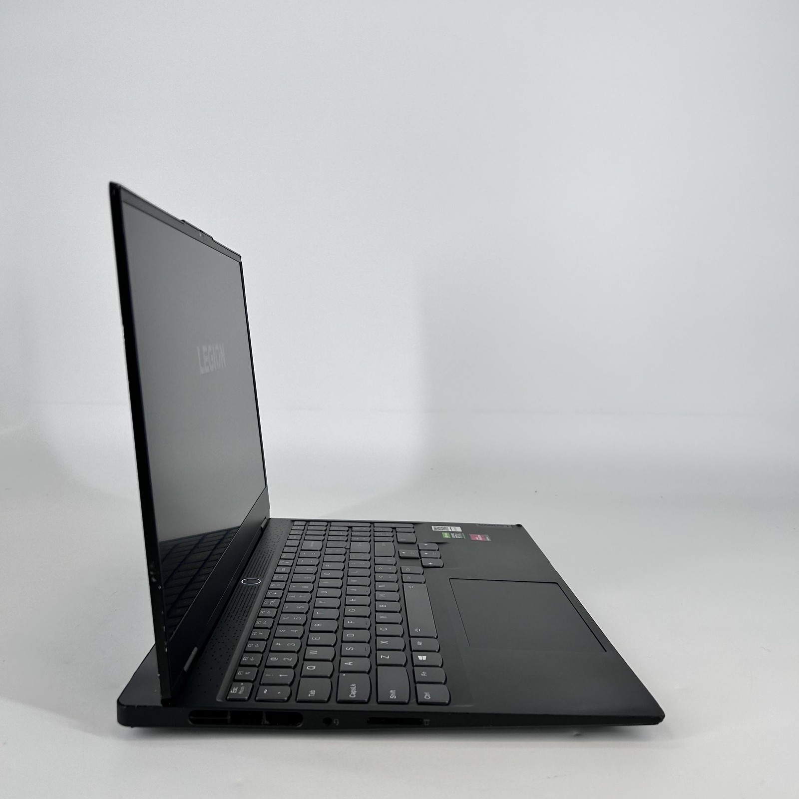 Lenovo Legion Slim 7 15 FHD 3.2GHz Ryzen 7 5800H 16GB 1TB/1TB RTX 3060 Bad Keys