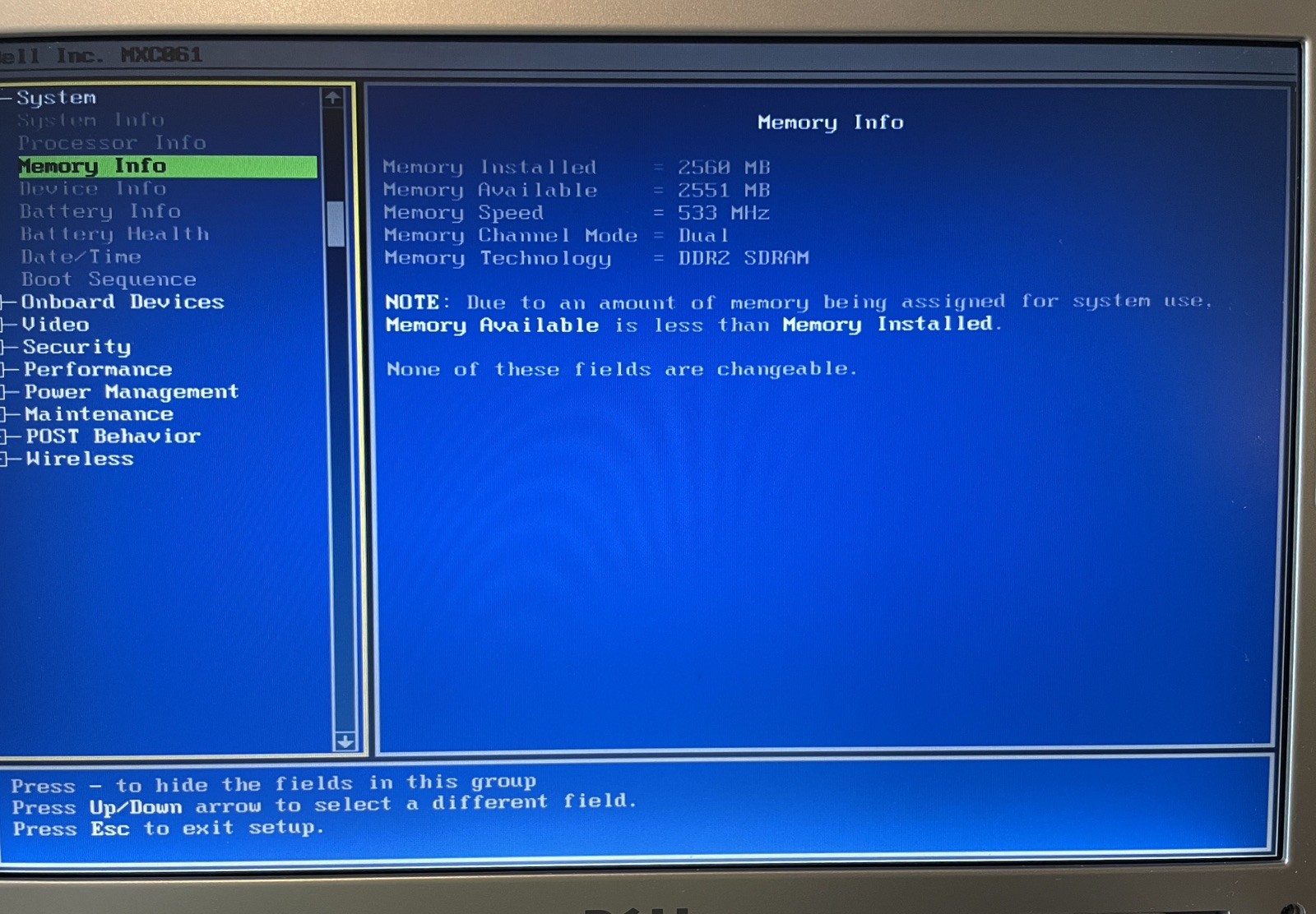 Dell Inspiron 640m Retro Windows XP Laptop w/batt, chrg. (18B1)