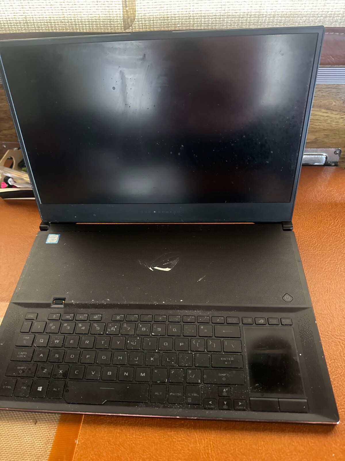 ASUS ROG Zephyrus 16″ (1TB, Intel Core i9 11th Gen., 4.90 GHz, 16GB) Gaming…