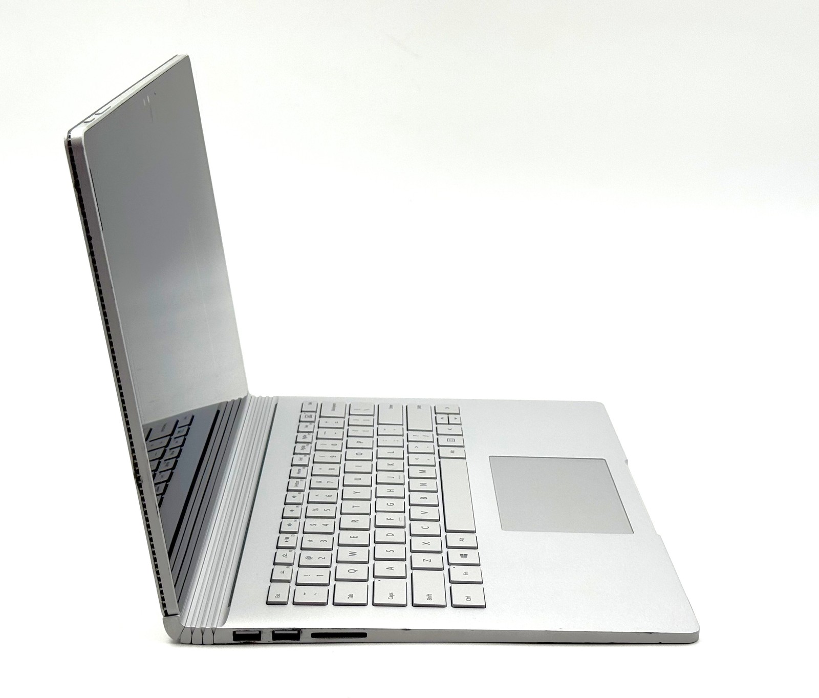 Microsoft Surface Book – 13.5″ Touch – i5 – 8GB – 256GB SSD (SV9-00001)