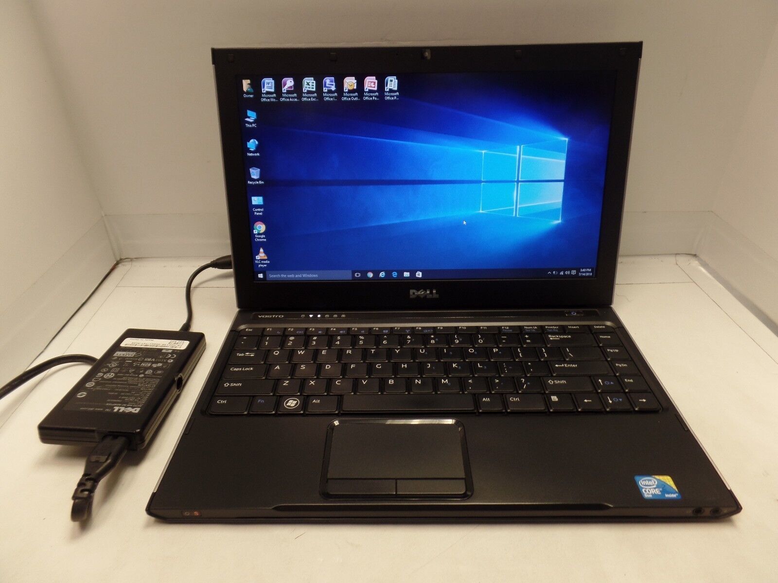 BRUSHED ALUMINUM DELL VOSTRO V13 1.30GHZ C2D U7300 4GB 120GB SSD WIN10PRO *READ*