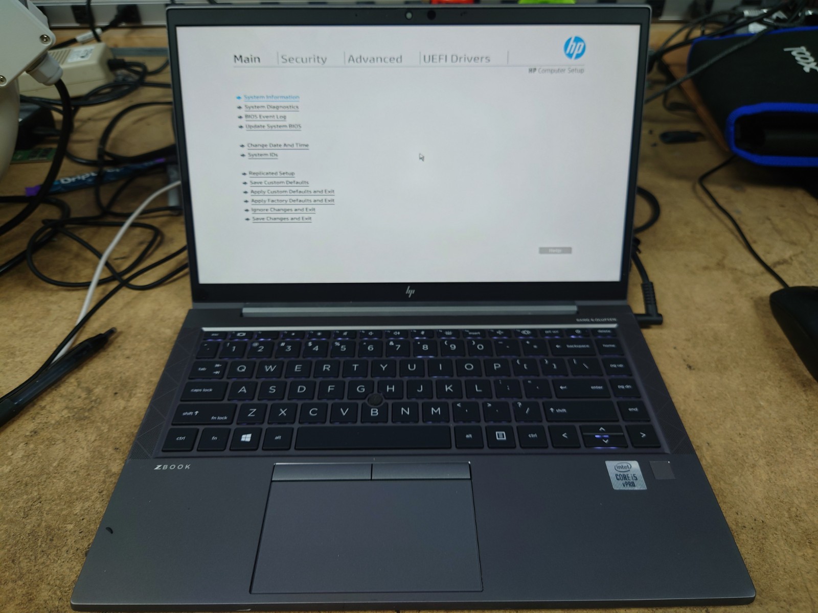 HP ZBook Firefly 14 G7 14″ FHD i5-10310u 8GB RAM 256GB SSD No OS