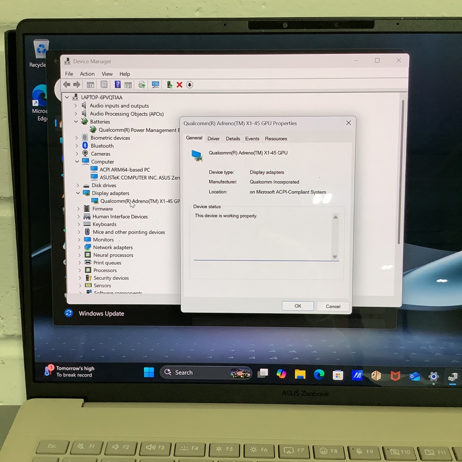 ASUS Zenbook A14 (UX3407Q) 14″ FHD+ OLED Snapdragon X Plus 16GB RAM 512GB SSD