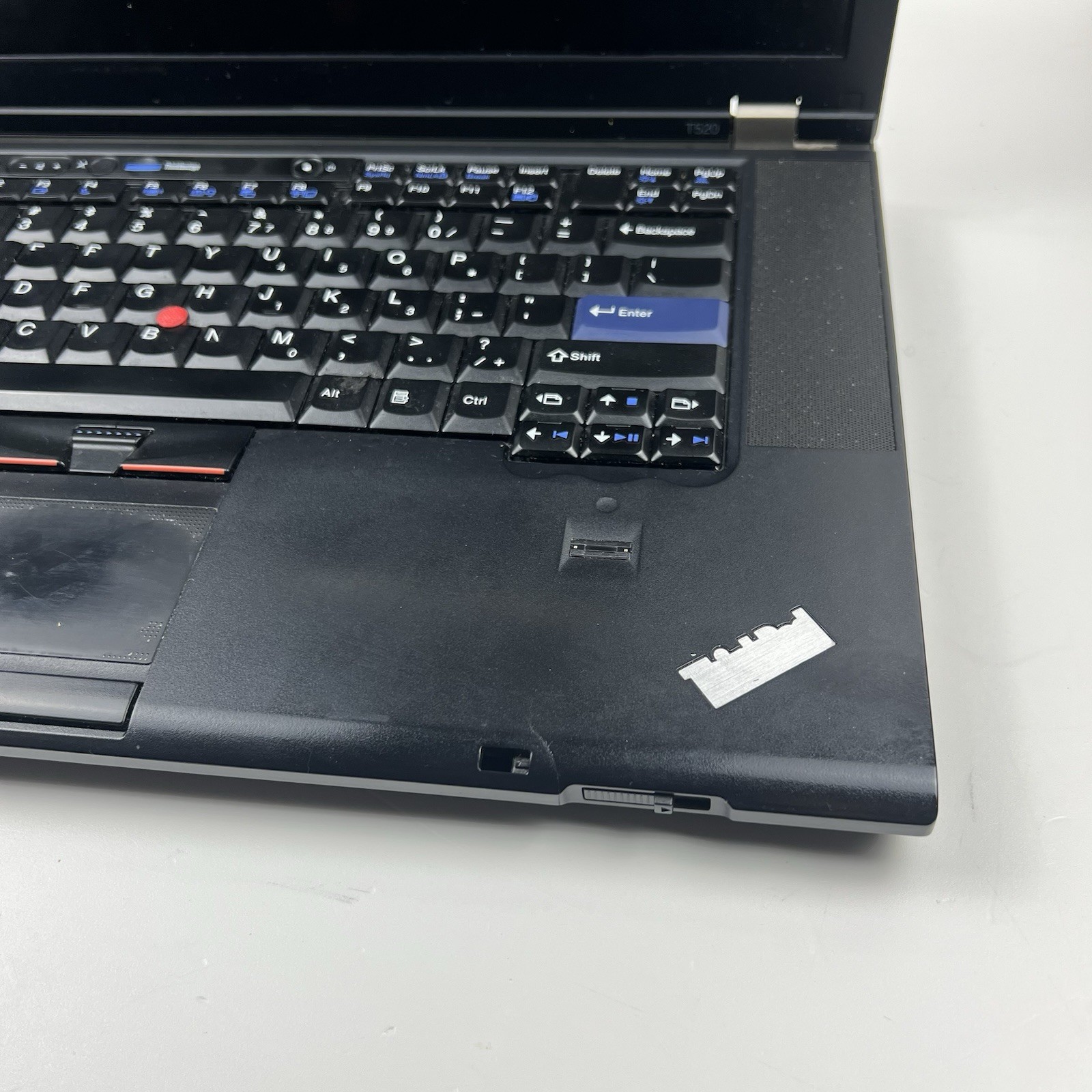Lenovo ThinkPad T520 Intel i7-2640M 8GB 320GB HDD Linux Mint OS w/ Charger|ELP93