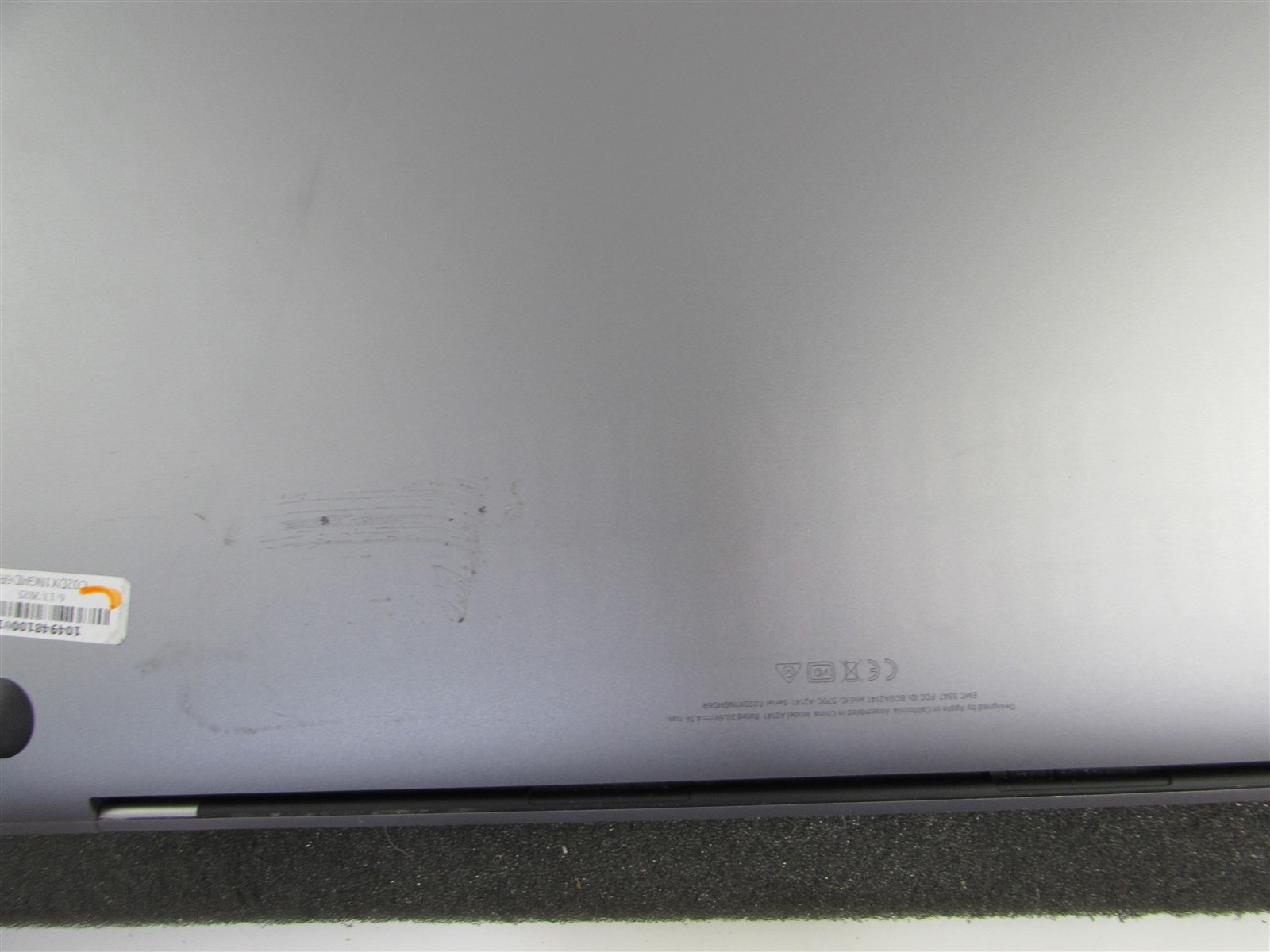 APPLE MACBOOK PRO A2141 3072X1920 I9-9980Hk 1TB SSD 32GB RAM AMD GPU NO O.S