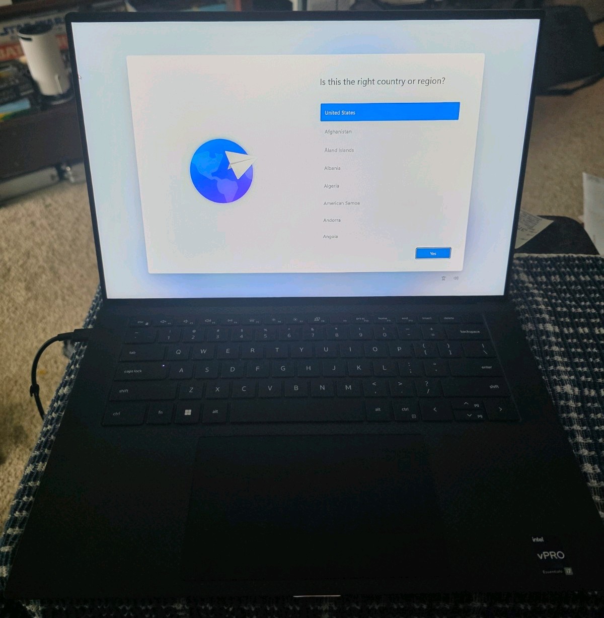 Dell Precision 5570 15.6 i7-12700H 32GB 2 x 512GB, RTX A2000 Windows 11 Pro