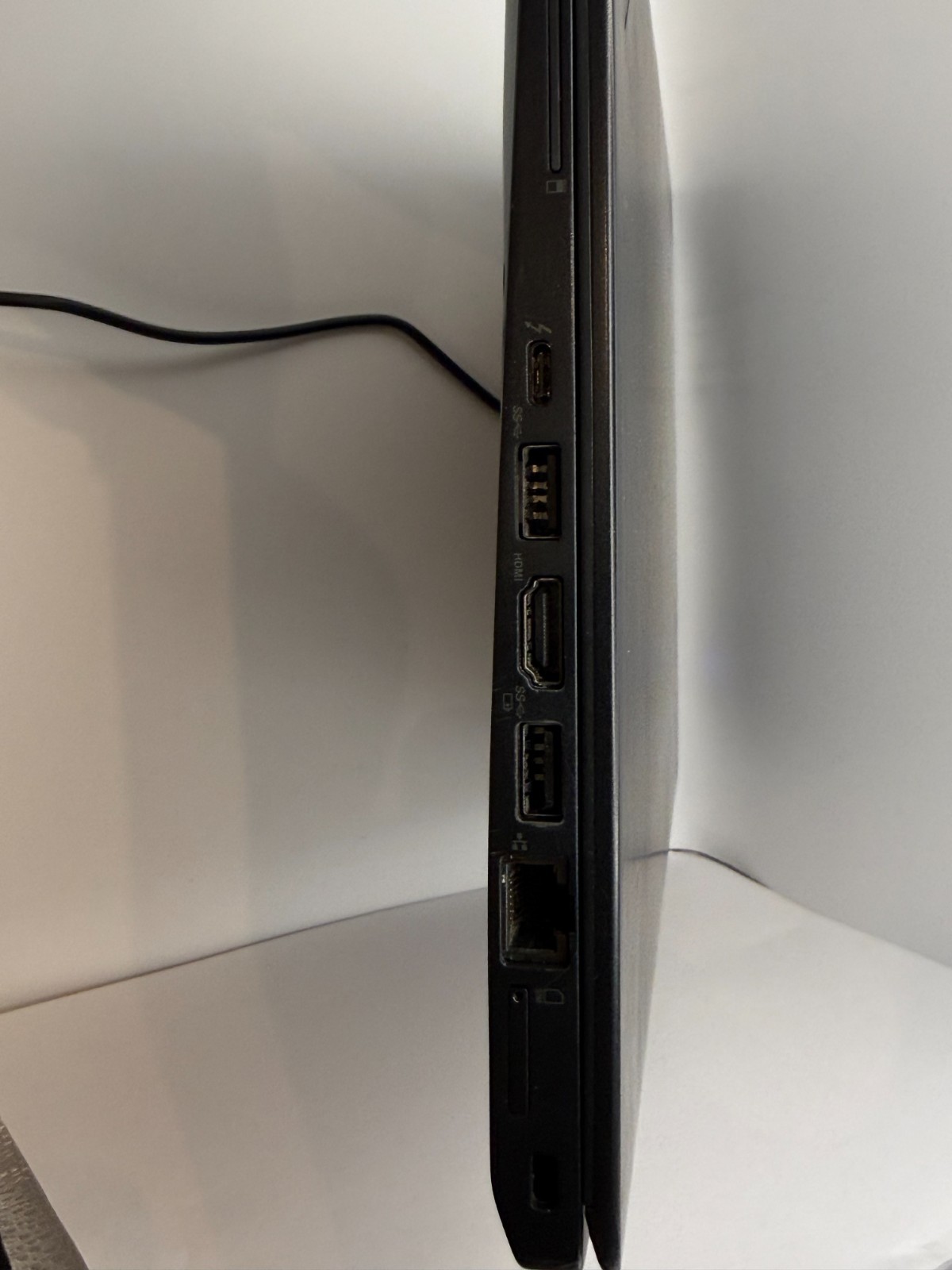 Lenovo ThinkPad T470s — Intel Core i7-7600U | 8GB RAM | 256GB SSD | Windows 11 P