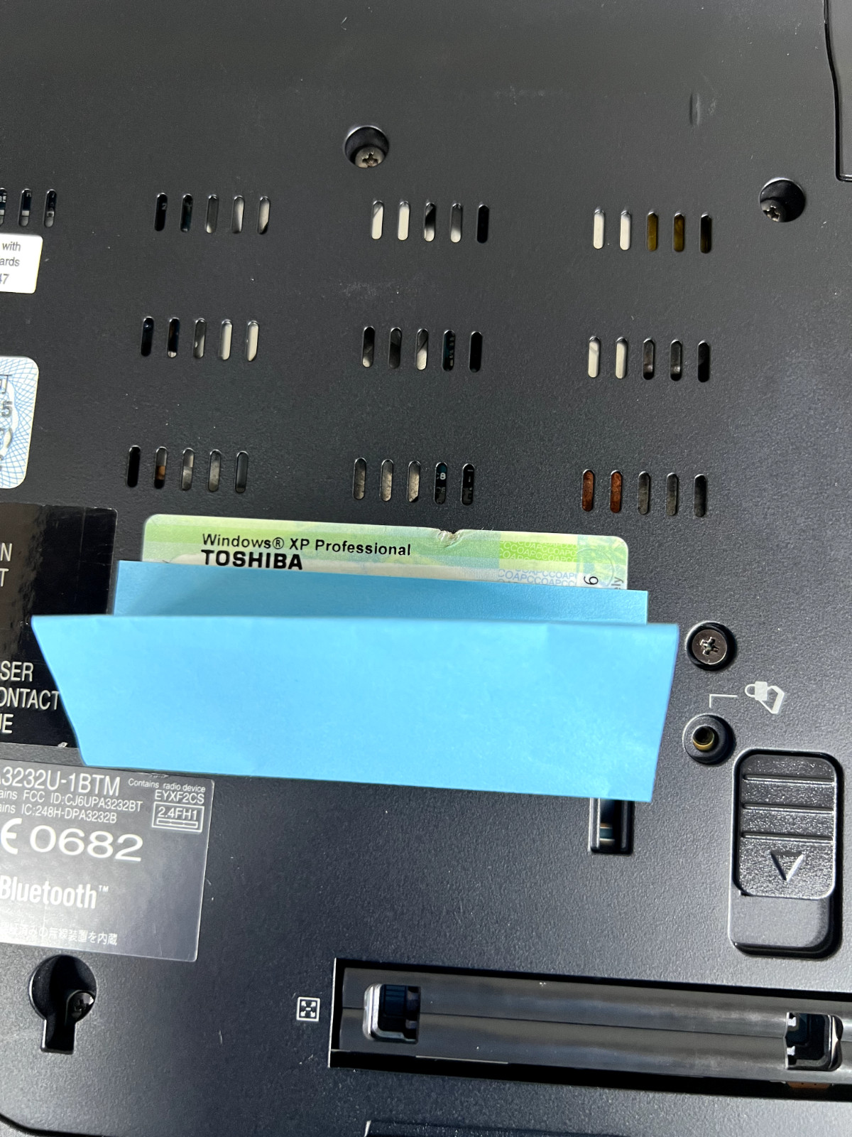 Toshiba Tecra M3 Notebook – Receives Power, No Display/No Boot – No Hard Drive
