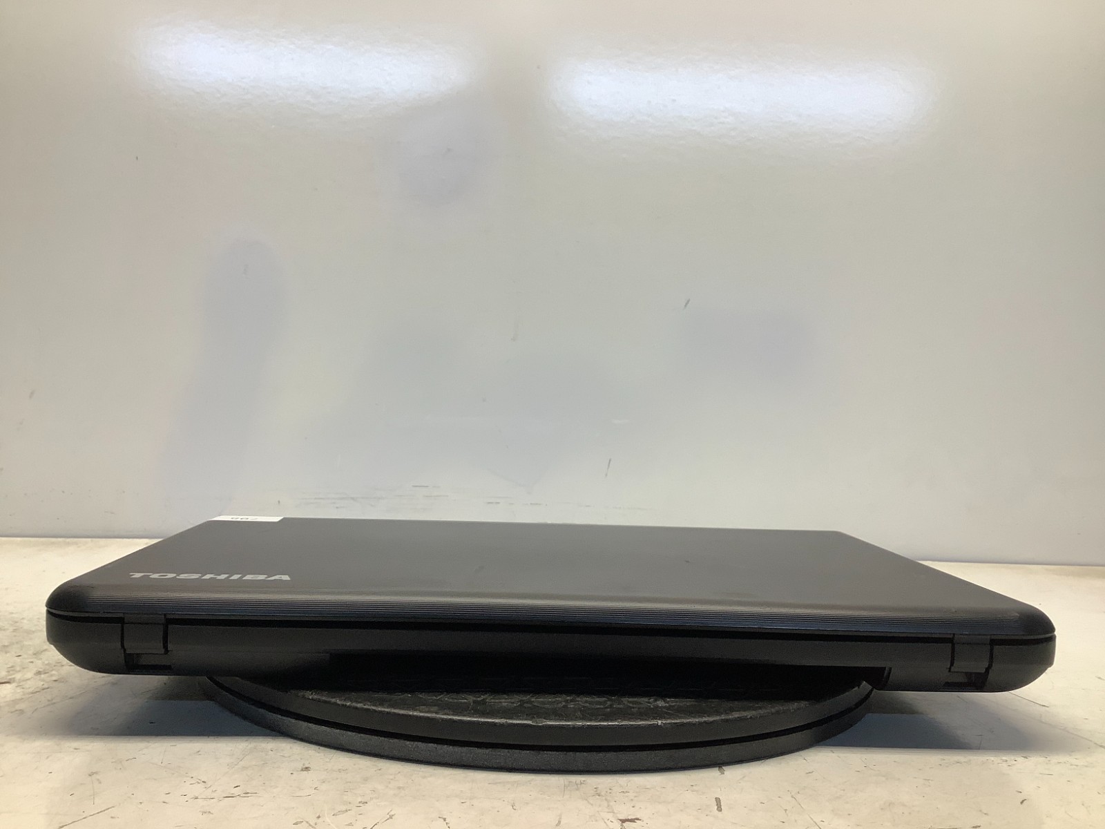 Toshiba Satellite C50-A Intel i5-3230M 2.6GHz 6 GB NO HDD – BAD SCREEN