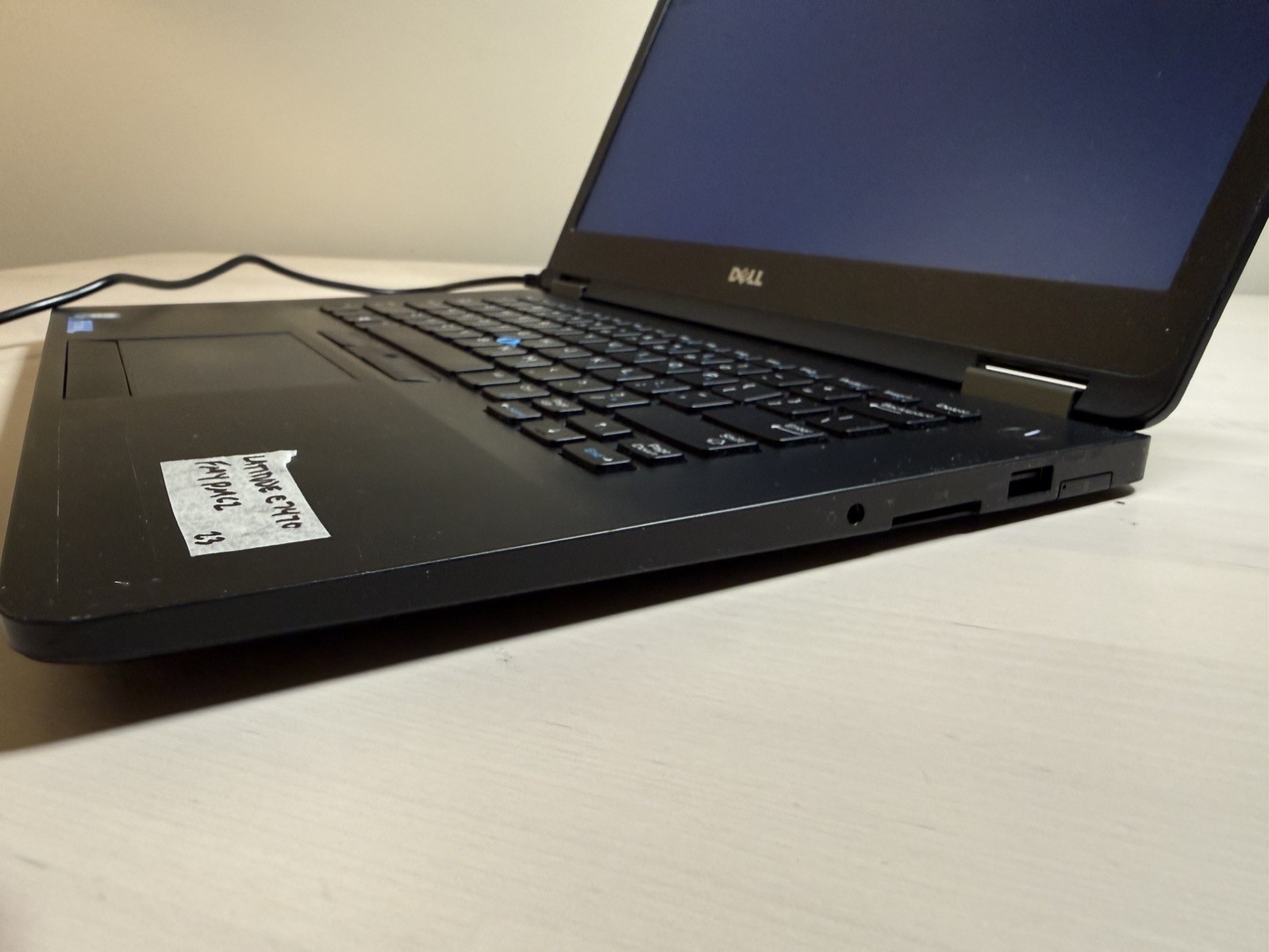 Dell Latitude E7470 Laptop Intel Core i5 6th Gen No HD/OS/AC Adapter
