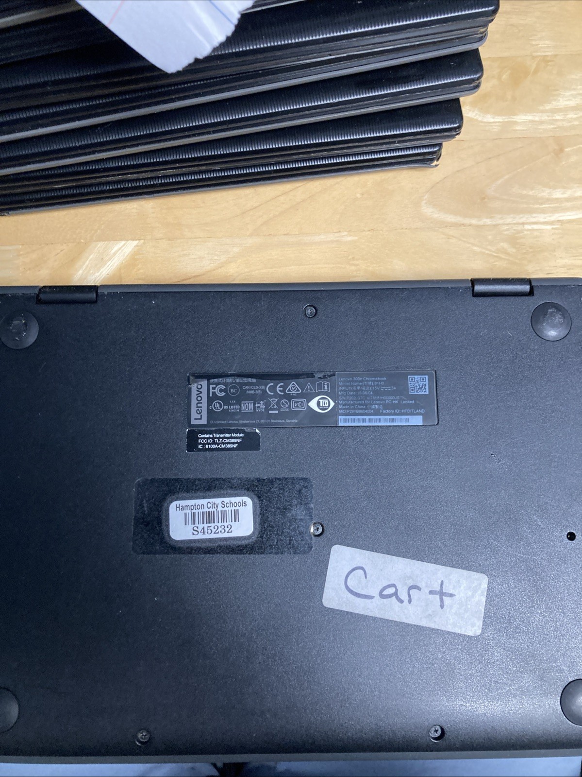 Lenovo 300e Touchscreen Chromebook 11.6″ 4GB 32gb SSD *SEE PHOTOS/DESCRIP.*