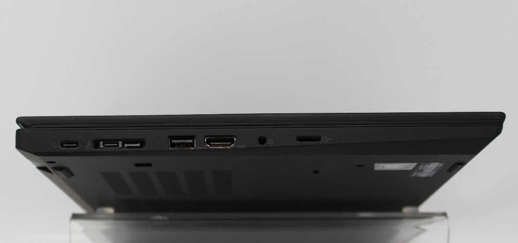 Lenovo ThinkPad P15s Gen 2 i7 1165G7 @ 2.8 GHz FHD T500 512 GB 16 GB Win 11 Pro