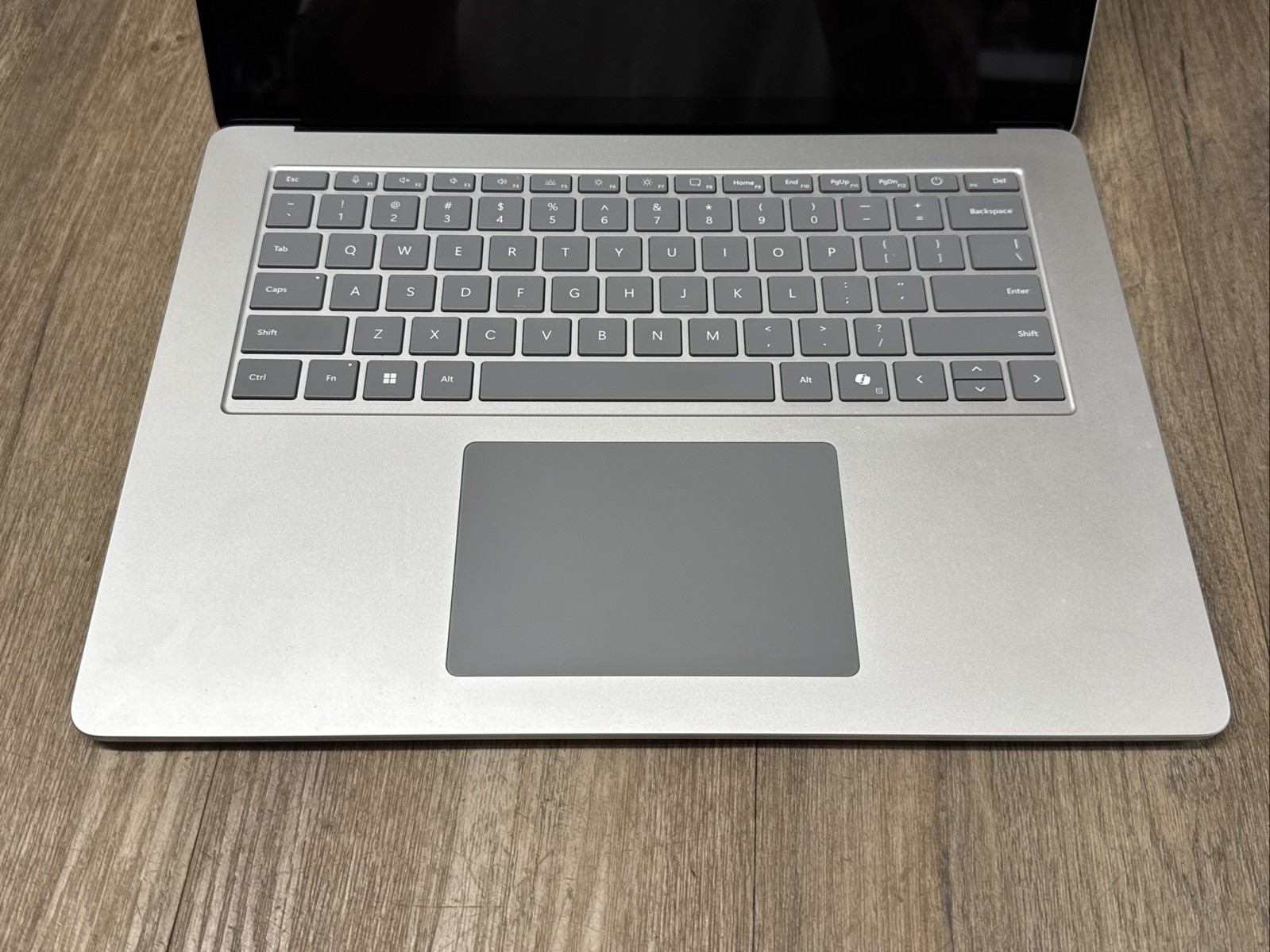 Microsoft Surface Laptop 7 2037 13.8″ Snapdragon X 3.4GHz 16GB RAM 512GB SSD
