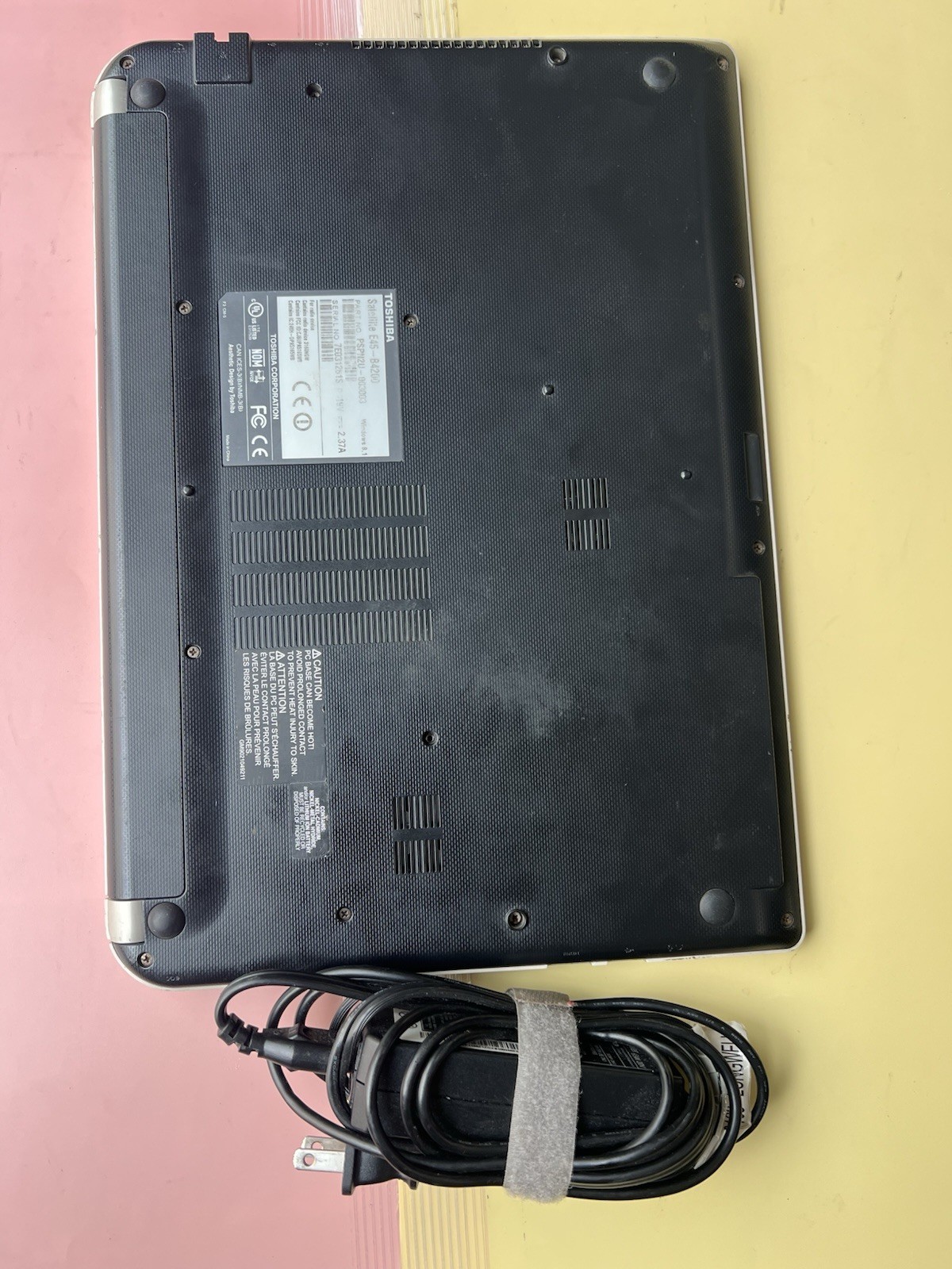 TOSHIBA SATELLITE E45-B4200 Core i5-4210U 6GB RAM 750GB HDMI BLUETOOTH 1920X1080