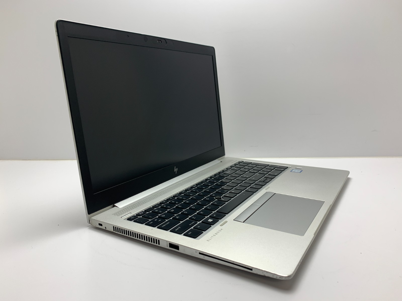 HP EliteBook 850 G5 | i5-8250U | 16GB RAM | 512GB NVMe | LINUX | READ