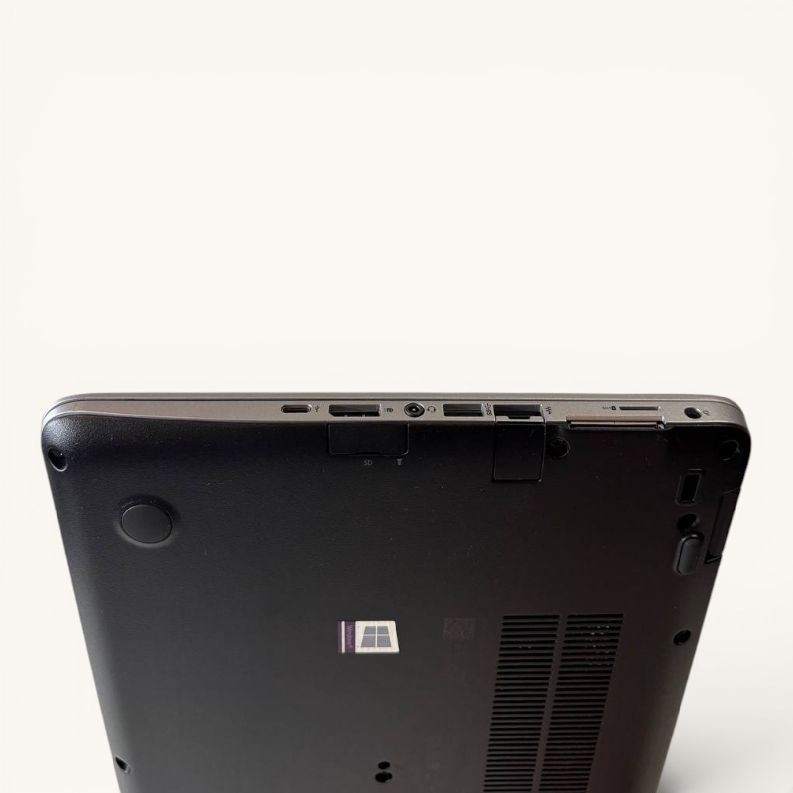HP EliteBook 840 G4 14″ Laptop i5-7th Gen 8GB RAM 256GB SSD Windows 11 Pro #130