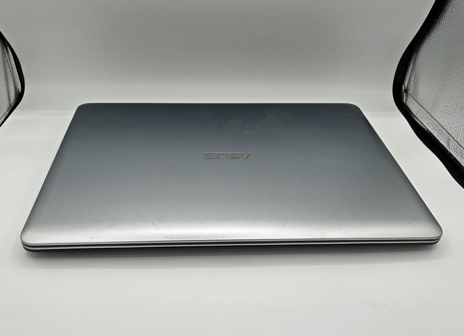 ASUS X540L Laptop, Intel Core i3-5020U CPU 2.20GHz, 8 GB RAM, Win 10, 250 GB HD