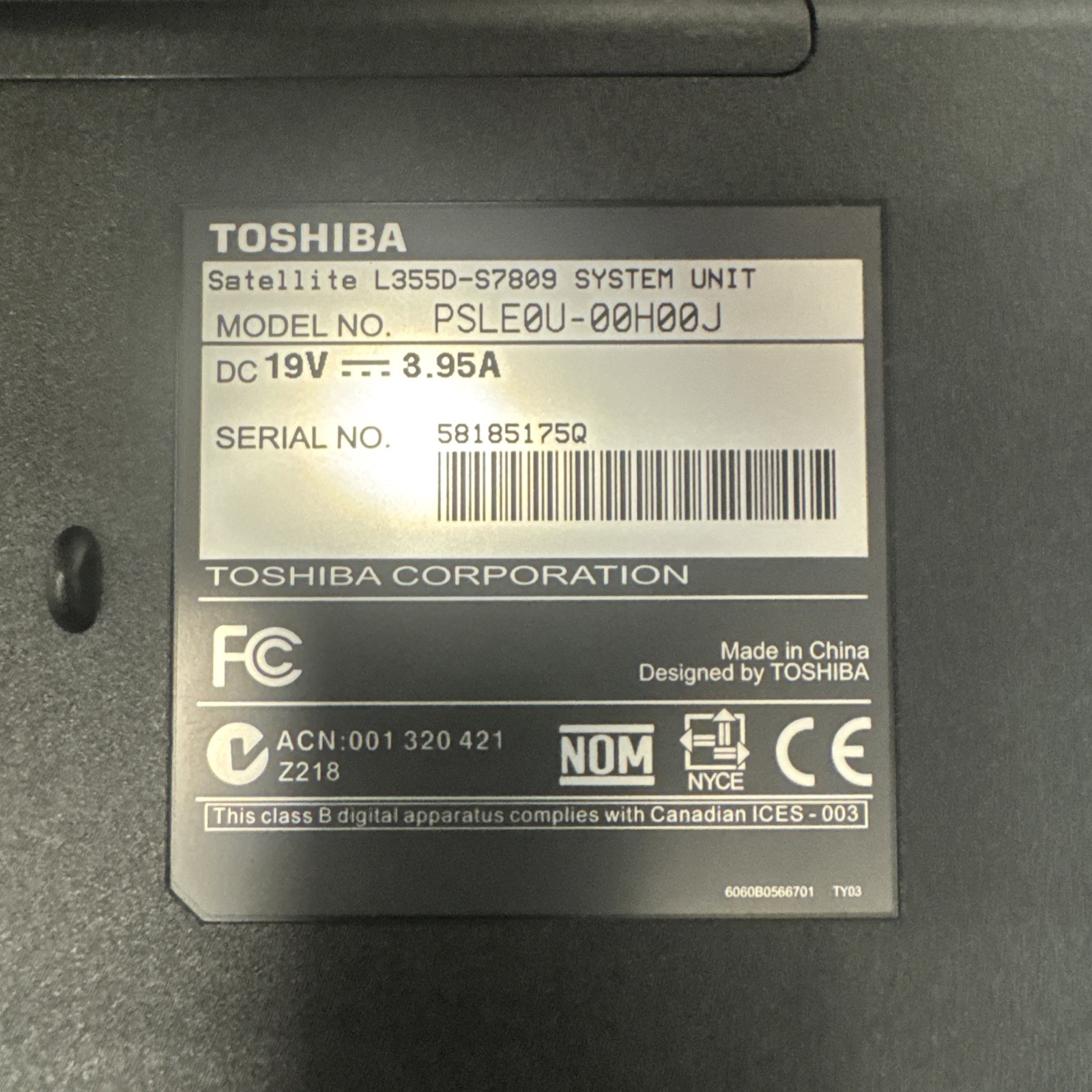 Toshiba Satalite PSLE0U-00H00J