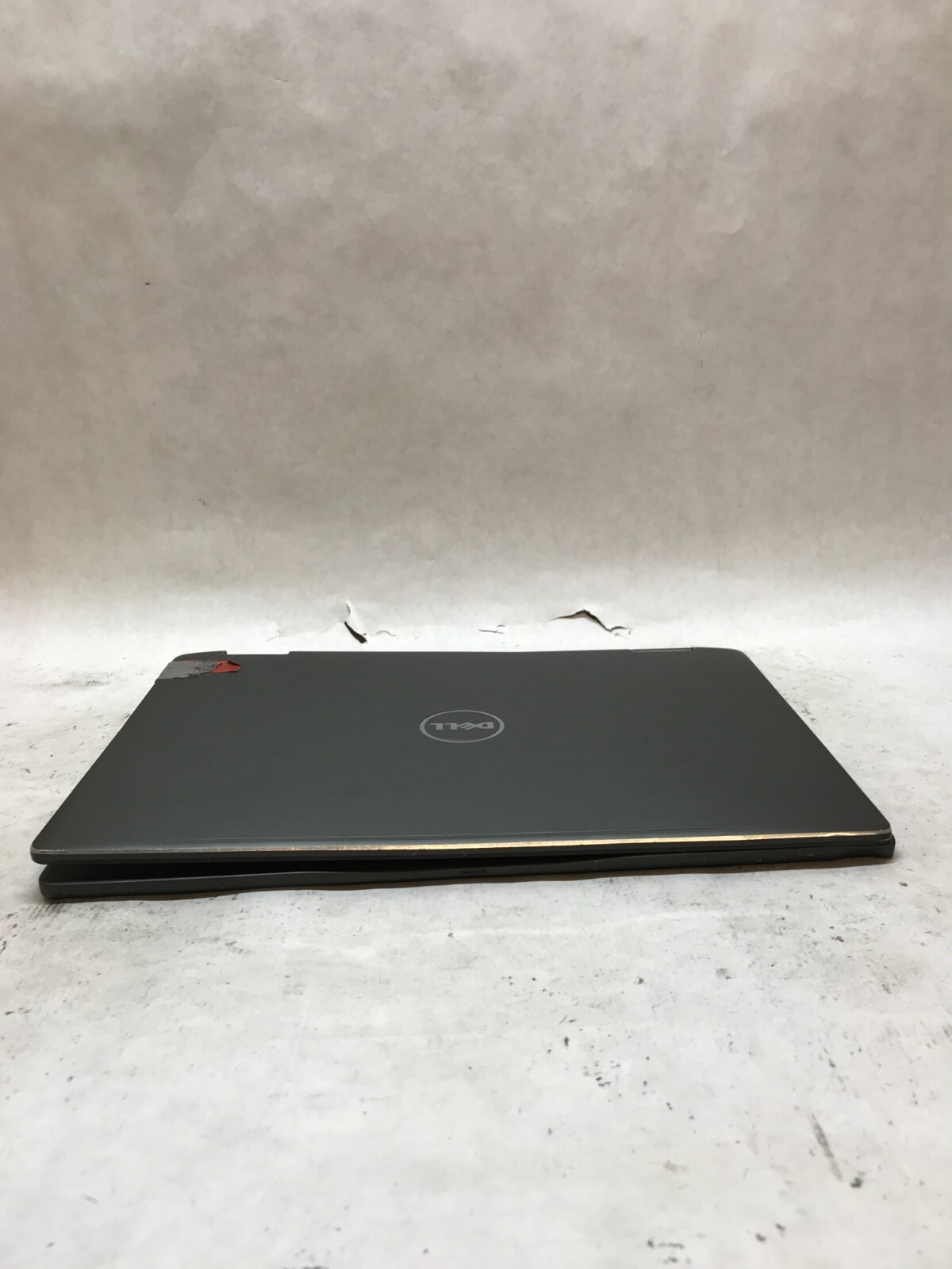 Dell Latitude 3379 13″ Laptop Intel Core i3 NO RAM NO SSD/OS For Parts AS IS DW