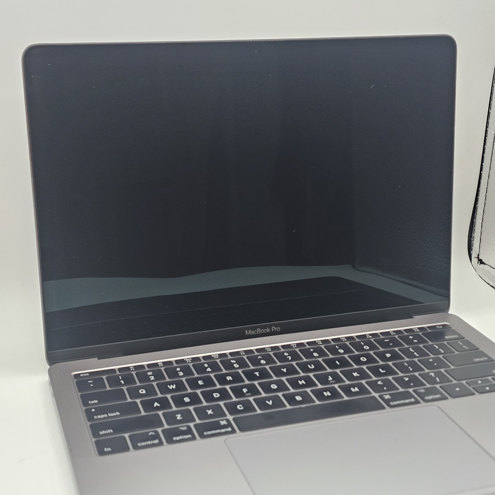 Apple MacBook Pro 13″ 2017 i5 2.3GHz 16GB RAM 256GB SSD Space Gray A1708 Ventura
