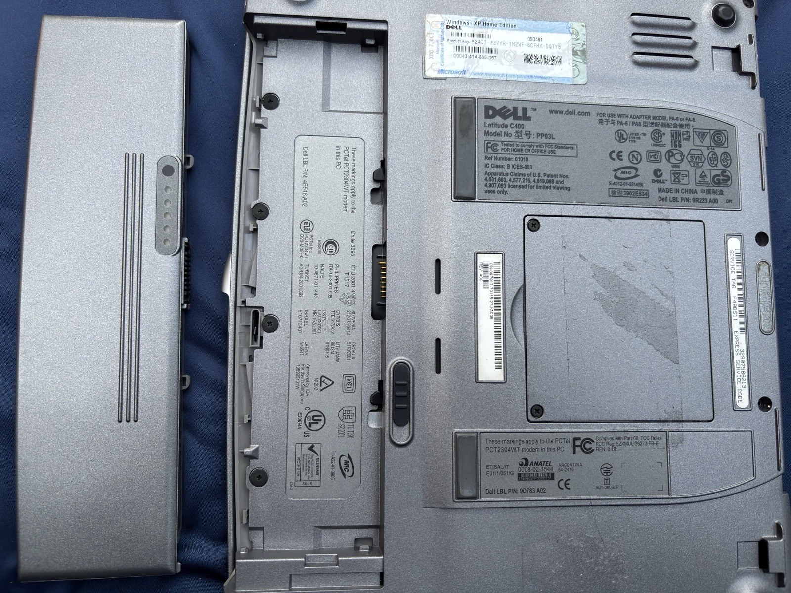 Dell Latitude C400 12in Pentium III 1.20GHz 512MB, No HDD, No OS, Boots to BIOS