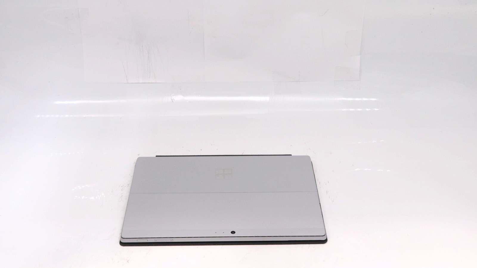 Microsoft Surface Pro 12″ i5-7300u 0GB 256GB – Fair READ DESC