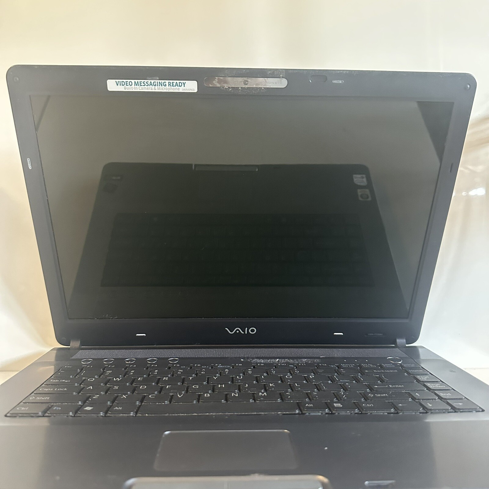 15.4” Sony PCG-7V2L Intel Centrino Duo 1GB RAM No HDD Scraps/Salvage