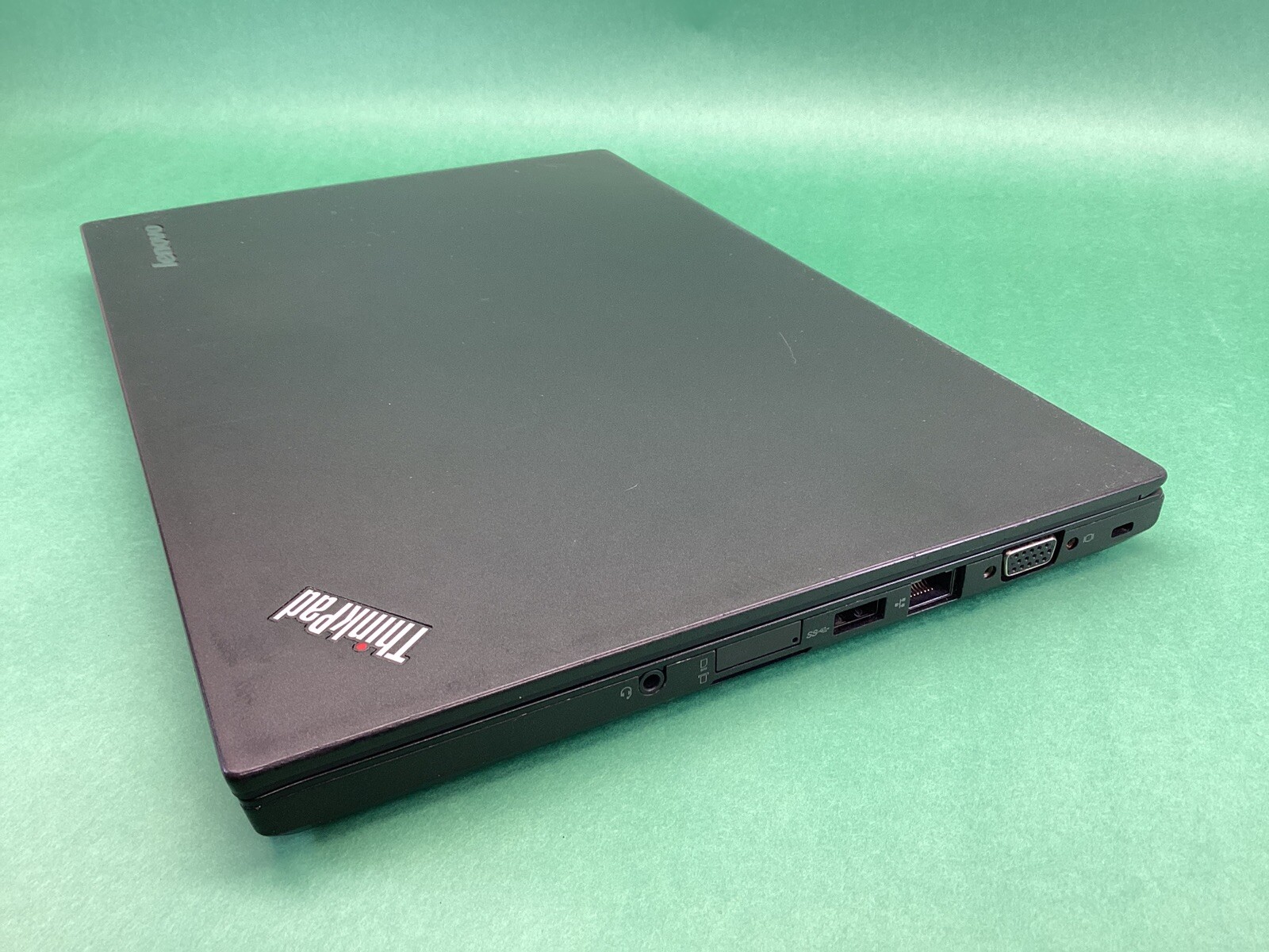 Lenovo ThinkPad T440s Laptop POWERS ON – UNTESTED