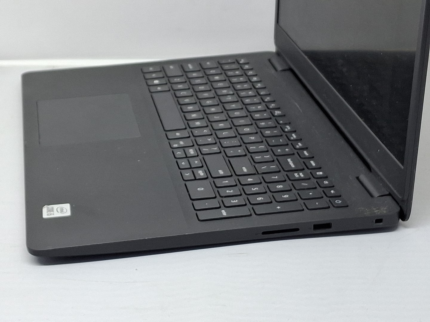 Dell Inspiron 3501 – i5-1035G1 – 8GB, 256GB, Win 11 – 15.6″, Touchscreen