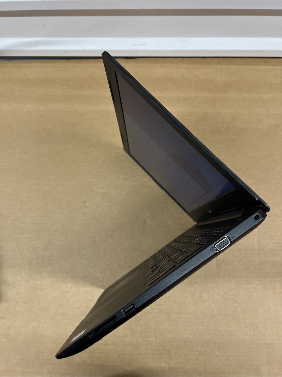 Dell Latitude 3590 | i7-8550U | 8GB RAM | 256GB