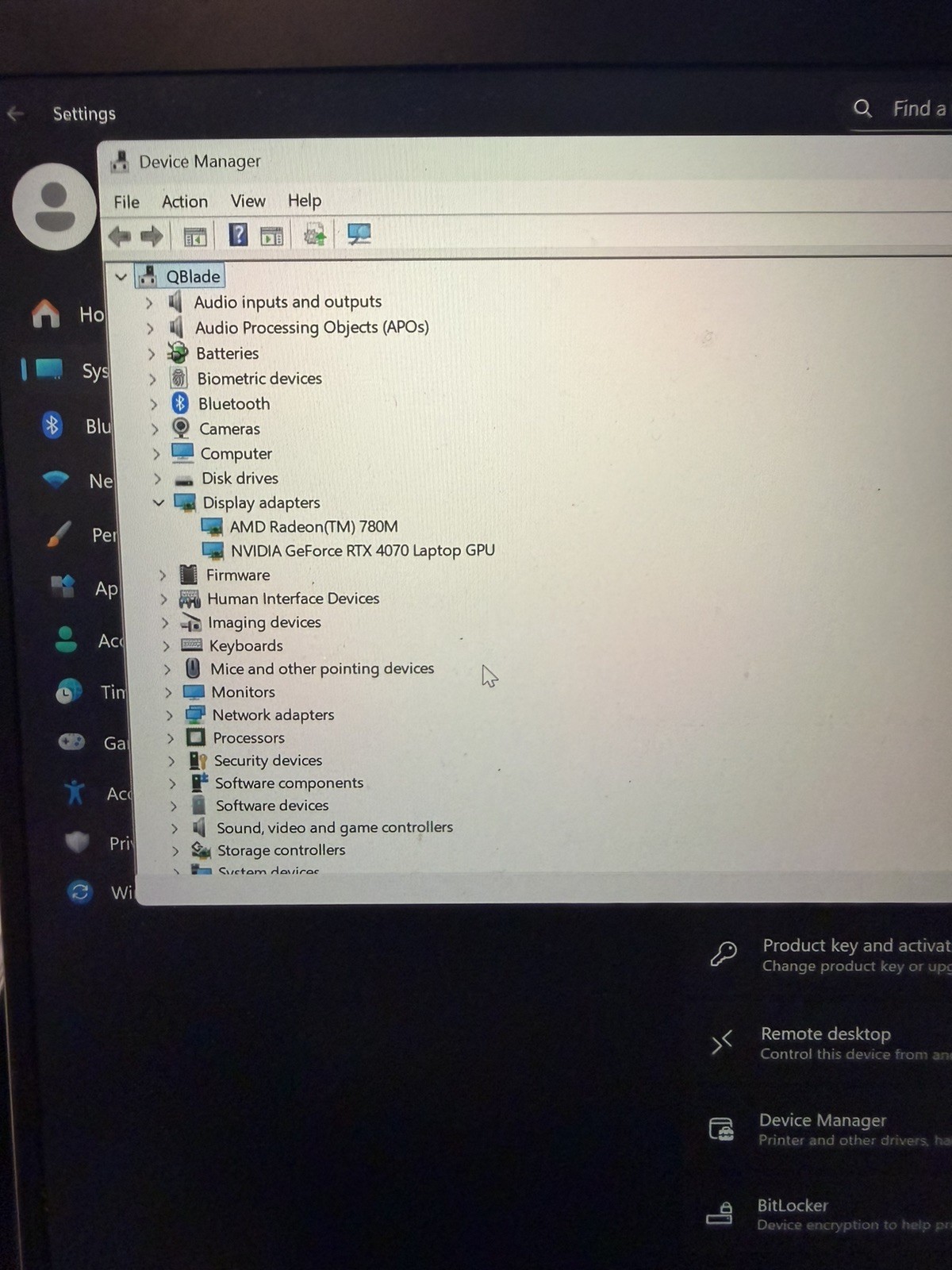 Razer Blade 14 240Hz QHD+ 4.0 GHz Ryzen 9 7940HS 64GB 4TB SSD RTX 4070 Good