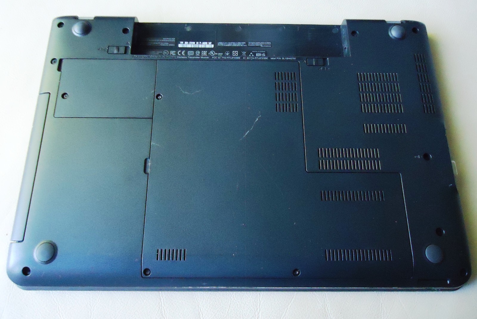 Lenovo ThinkPad E555 15.6″ Laptop AMD 6-7000 for Parts of Repair