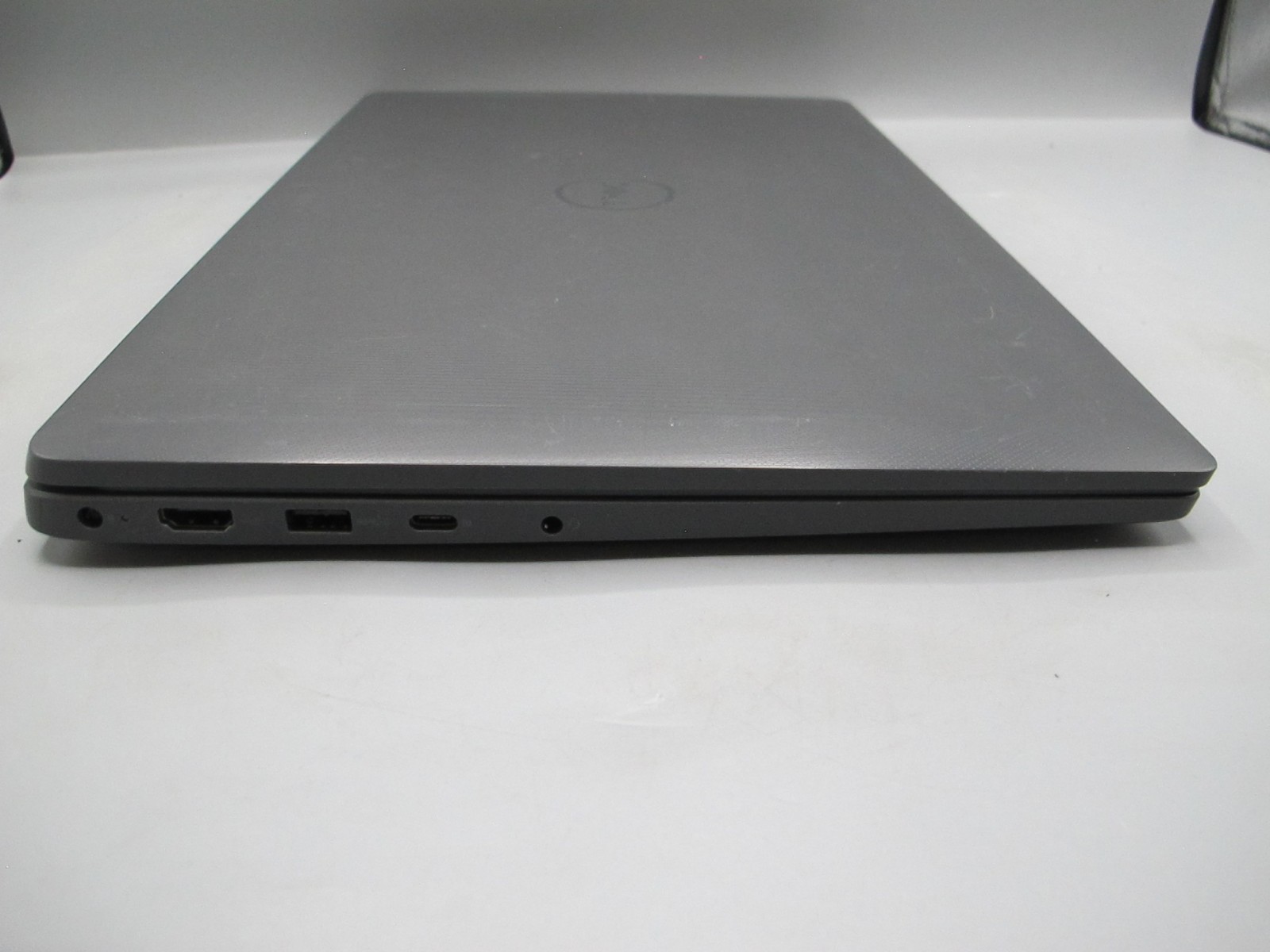Dell Latitude 3540 15.6” FHD i5-1335U 1.3GHz 16GB 256GB SSD + A/C (FREE SHIP)