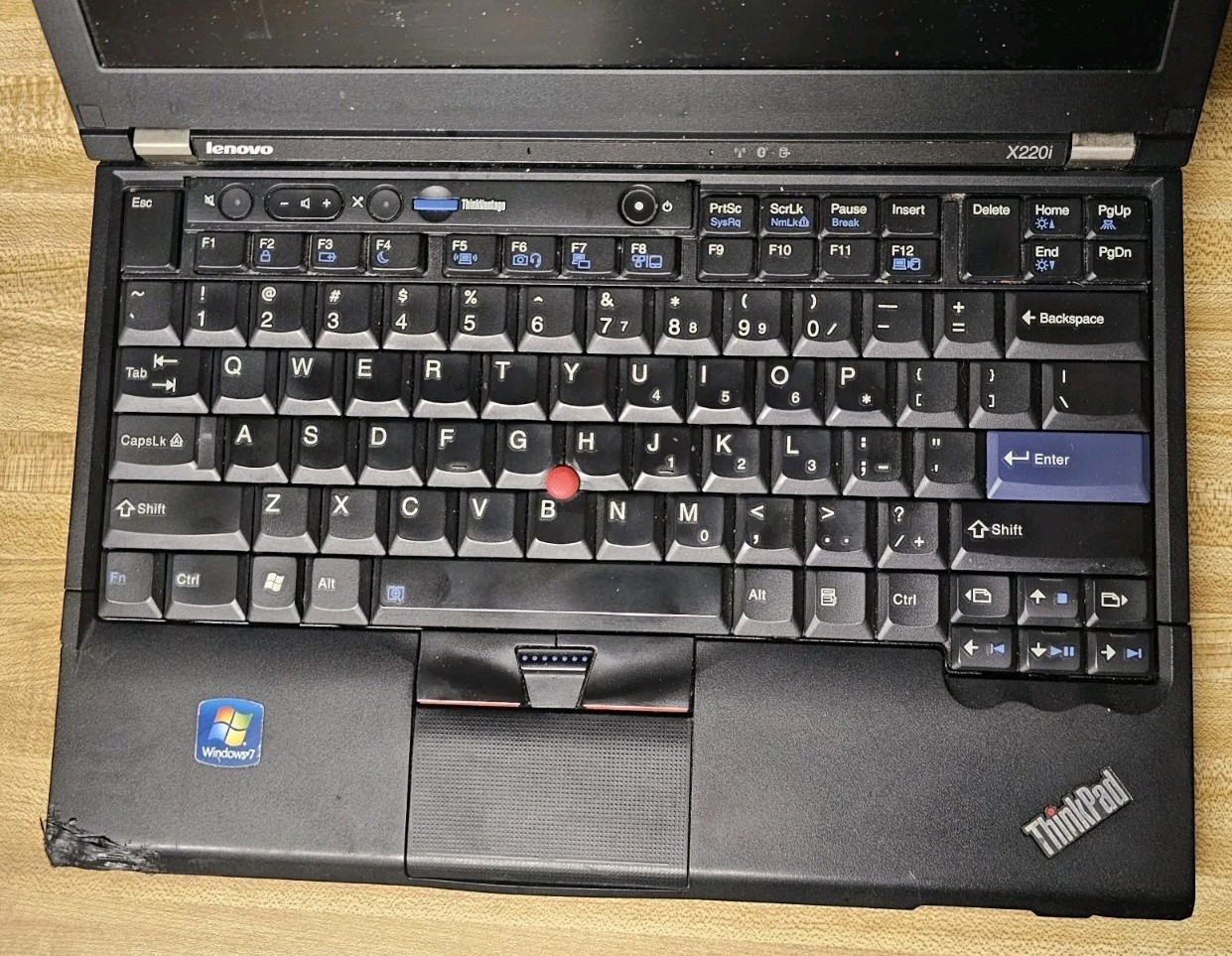 Lenovo ThinkPad X220 Intel i3 128GB SSD, 16GB RAM + Libreboot (Includes Charger)