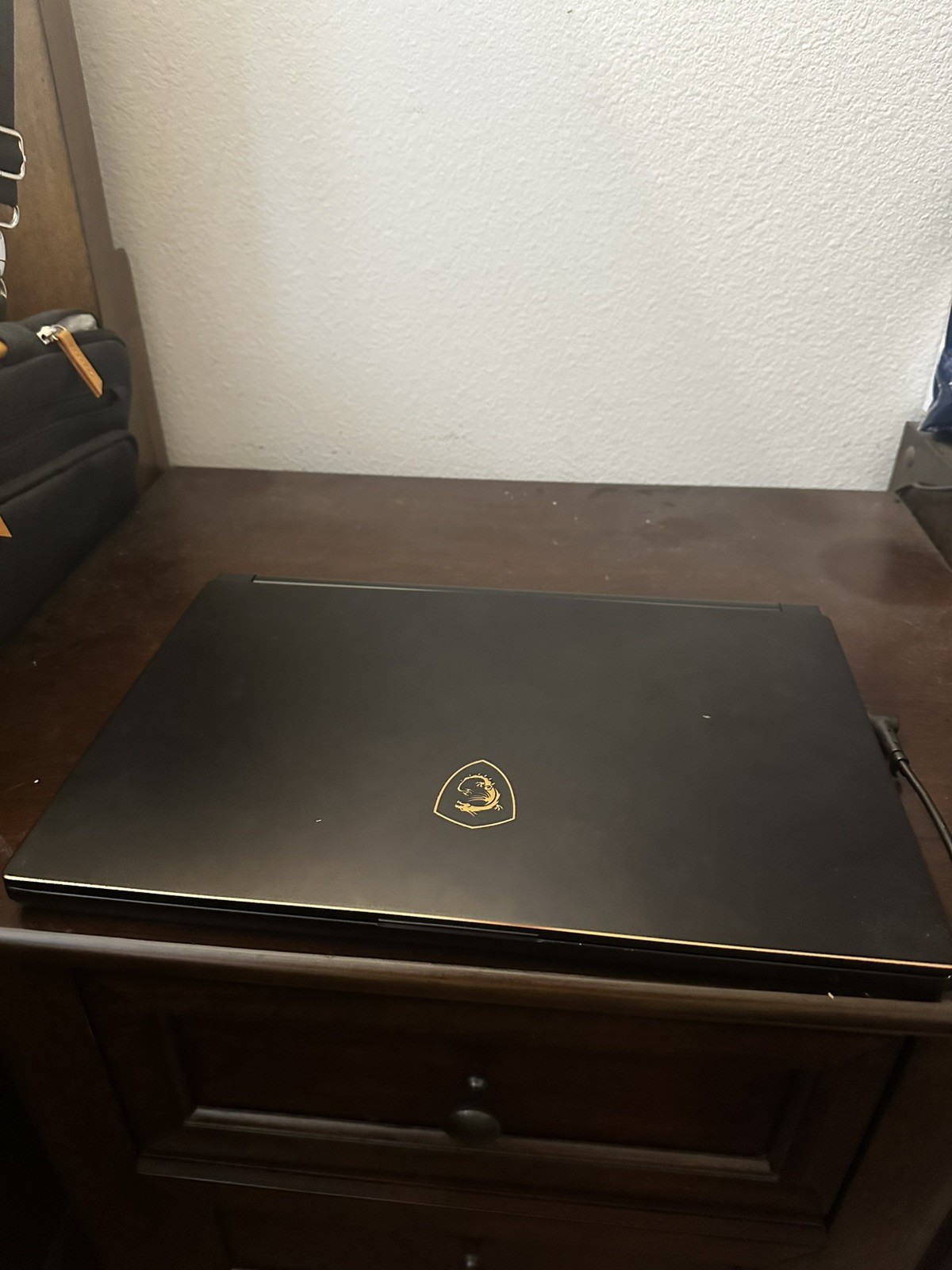 MSI GS65 Stealth Thin 8RF Gaming Laptop