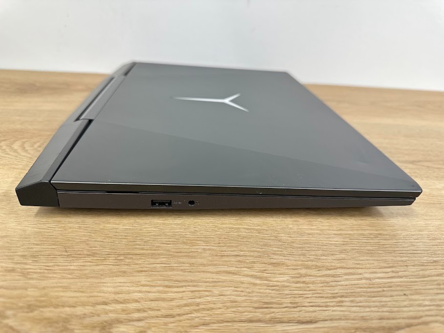 Lenovo Legion Y545 81Q6 Core i7 9750H 16GB DDR4 Nvidia GTX 1660Ti 512GB SSD 2019