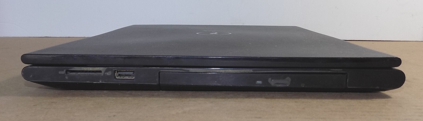 DELL INSPIRON 15 3542 Laptop 15.6, 1.4ghz, 4GB DDR RAM, 250GB HDD Win 10 Home