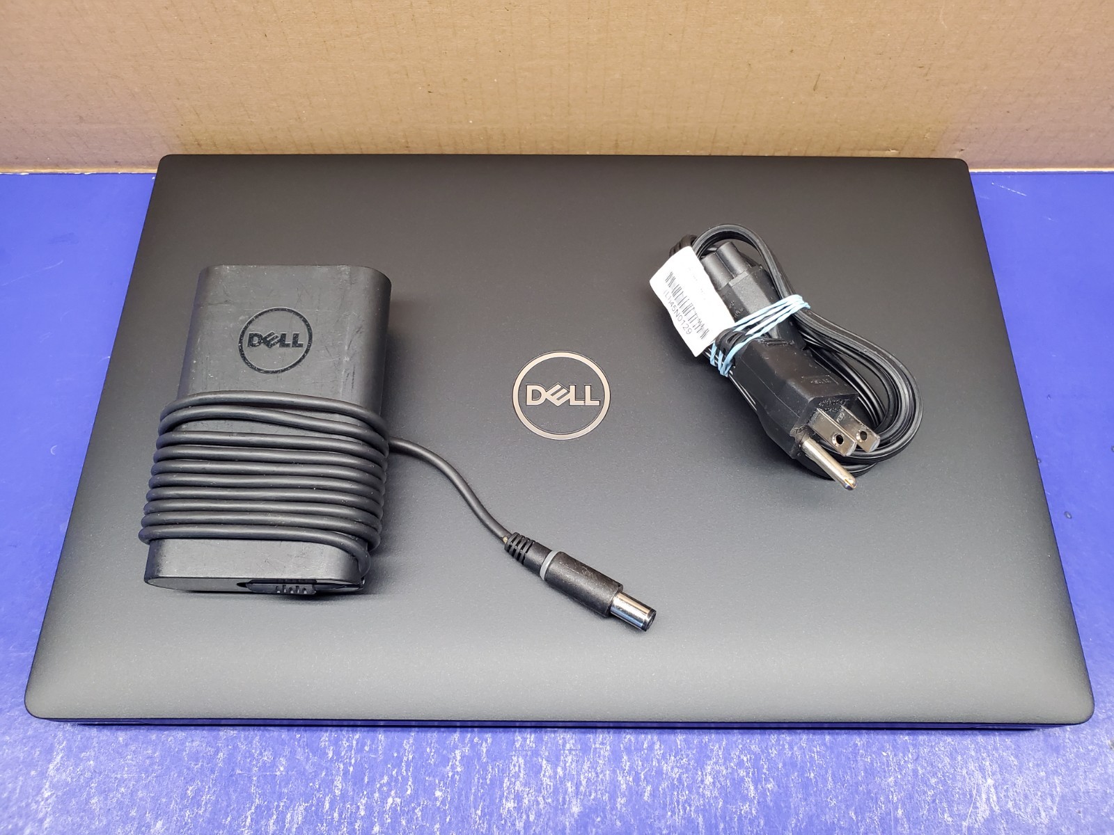 Dell Latitude 7490 Core i7-8650U@1.9GHz 16GBram 512ssd “Professionally Restored”