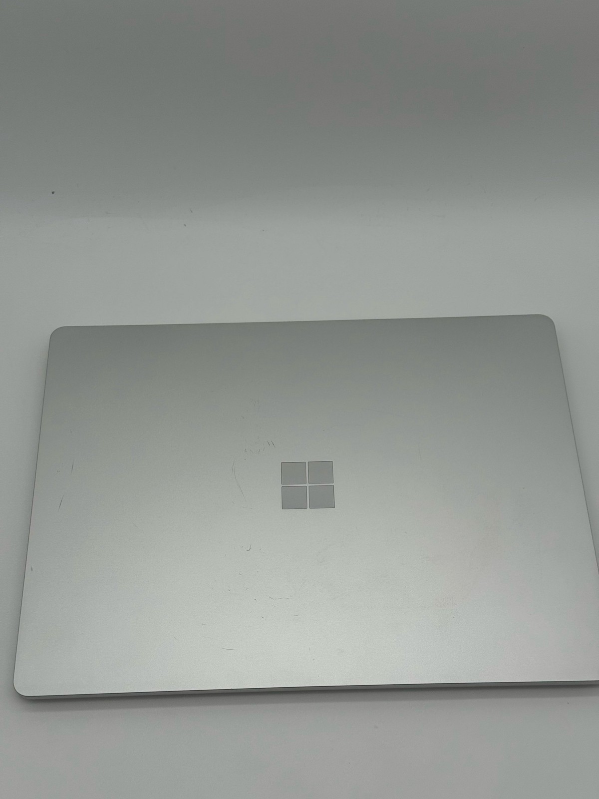 Microsoft Surface Laptop 1ZO-00001 12in Platinum