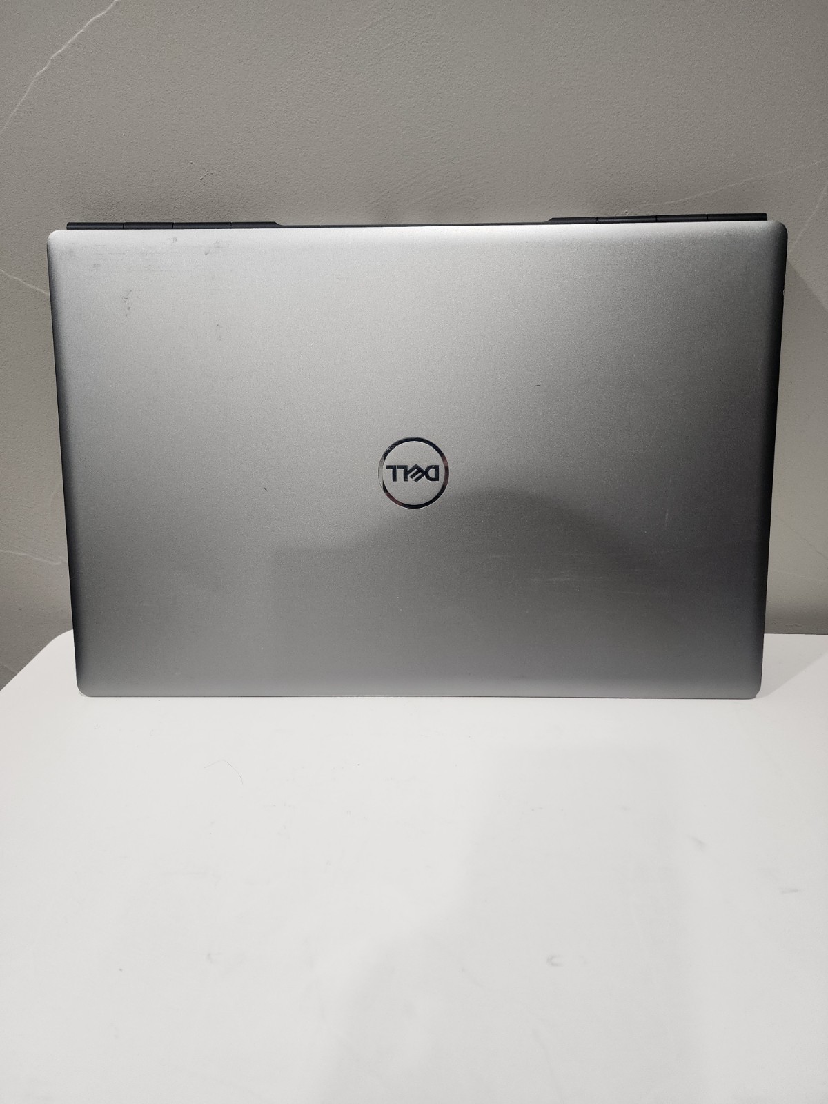 Dell Precision 7760 C GRADE i7-11850H – 32GB Ram – 512GB SSD – W11H – NO AC