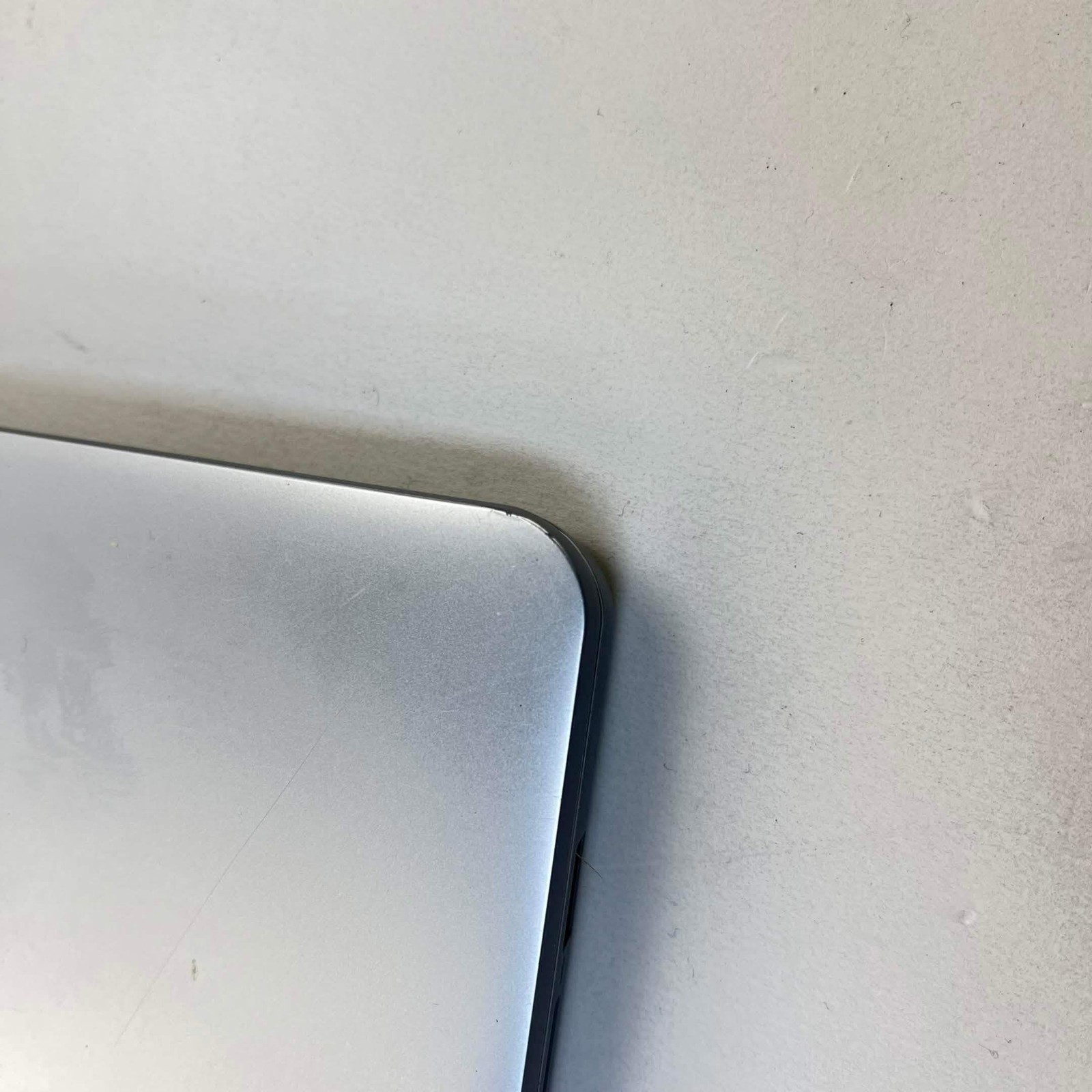 Lenovo IdeaPad 1 PF9XB3C12090 15.6″ Pentium Silver N6000 1.1GHz 4GB RAM 32GB SSD